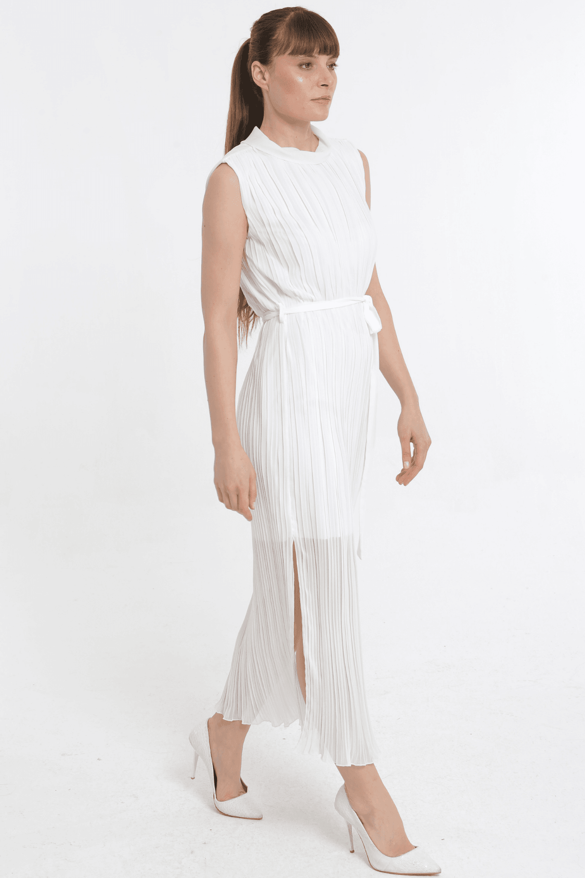 ELEGANT & CHIC BEYAZ PLİSE ELBISE