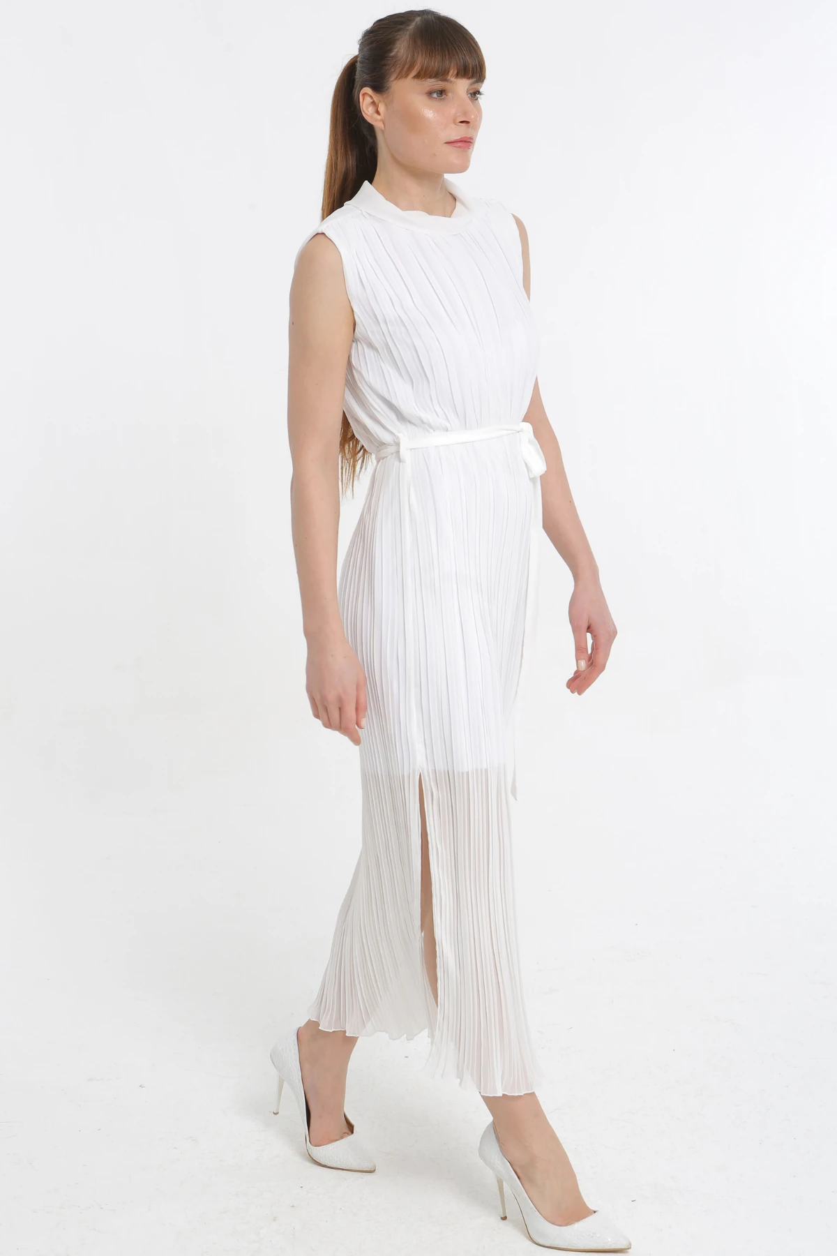 Elegant & Chic Beyaz Plise Kadın Elbise - Görsel 7