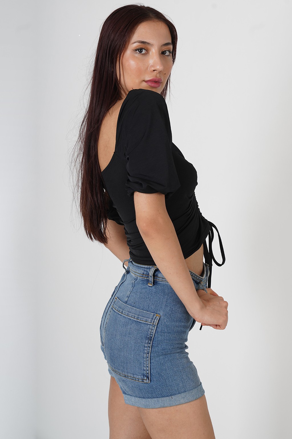 BAĞCIK DETAYLI CROP BLUZ