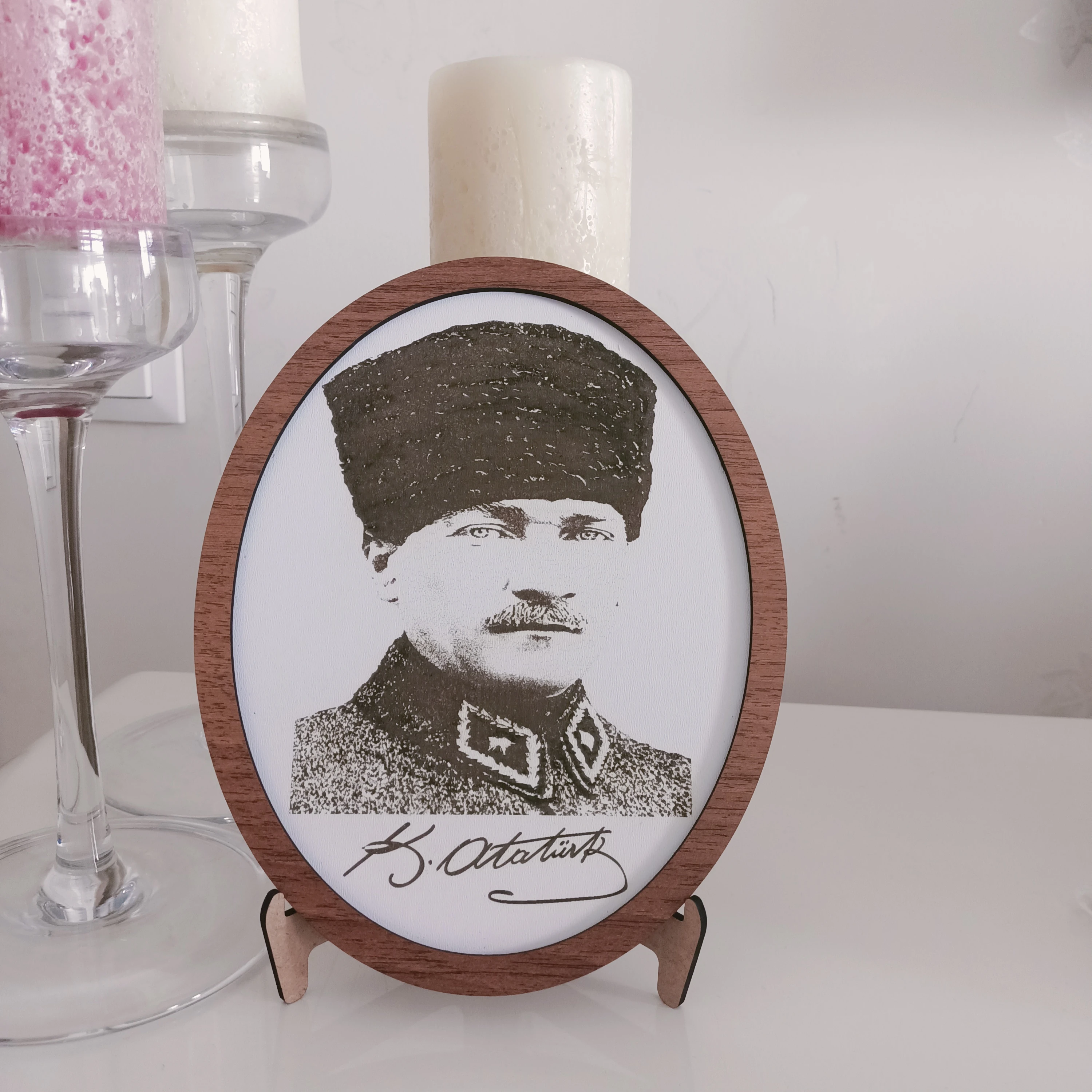 Atatürk Portreli Ahşap Masa Süsü MS-ATA