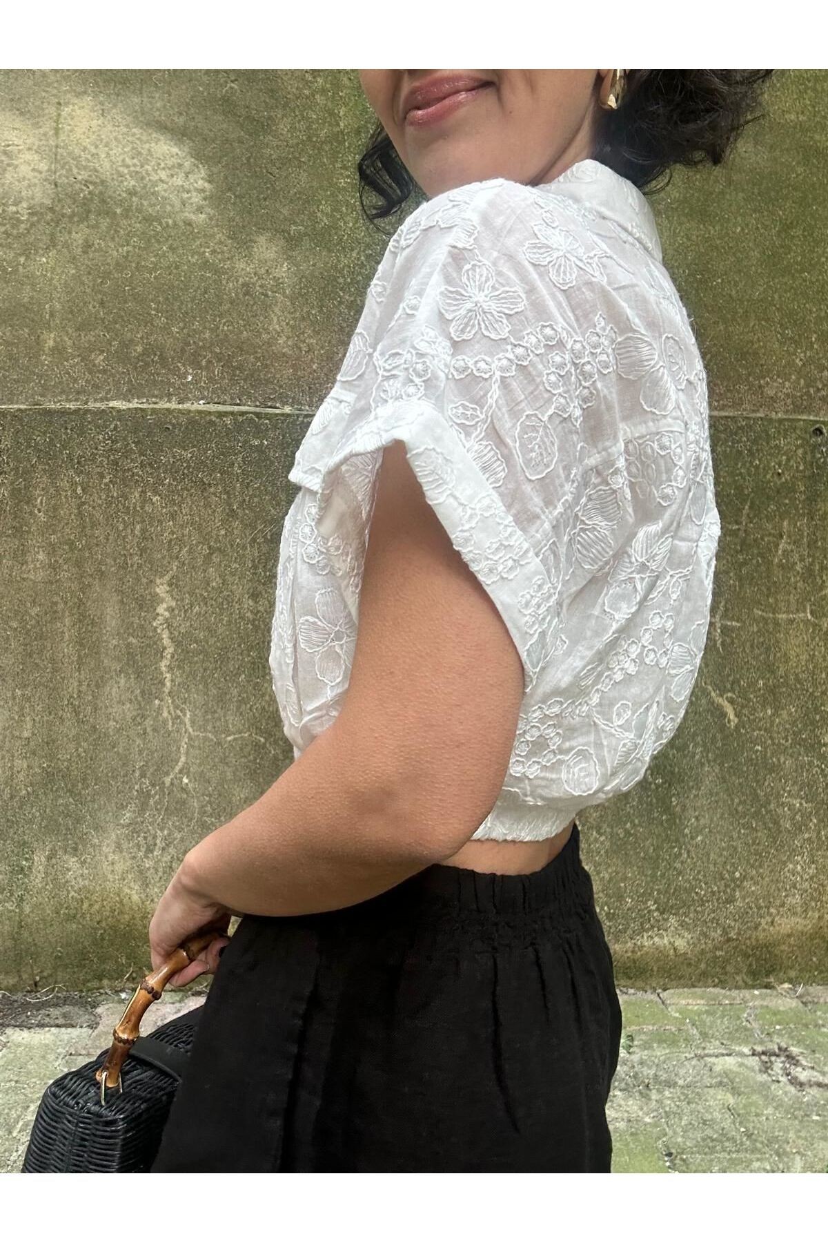 Gömlek Yaka Beli Lastikli Düşük Kol Crop Bluz - Beyaz