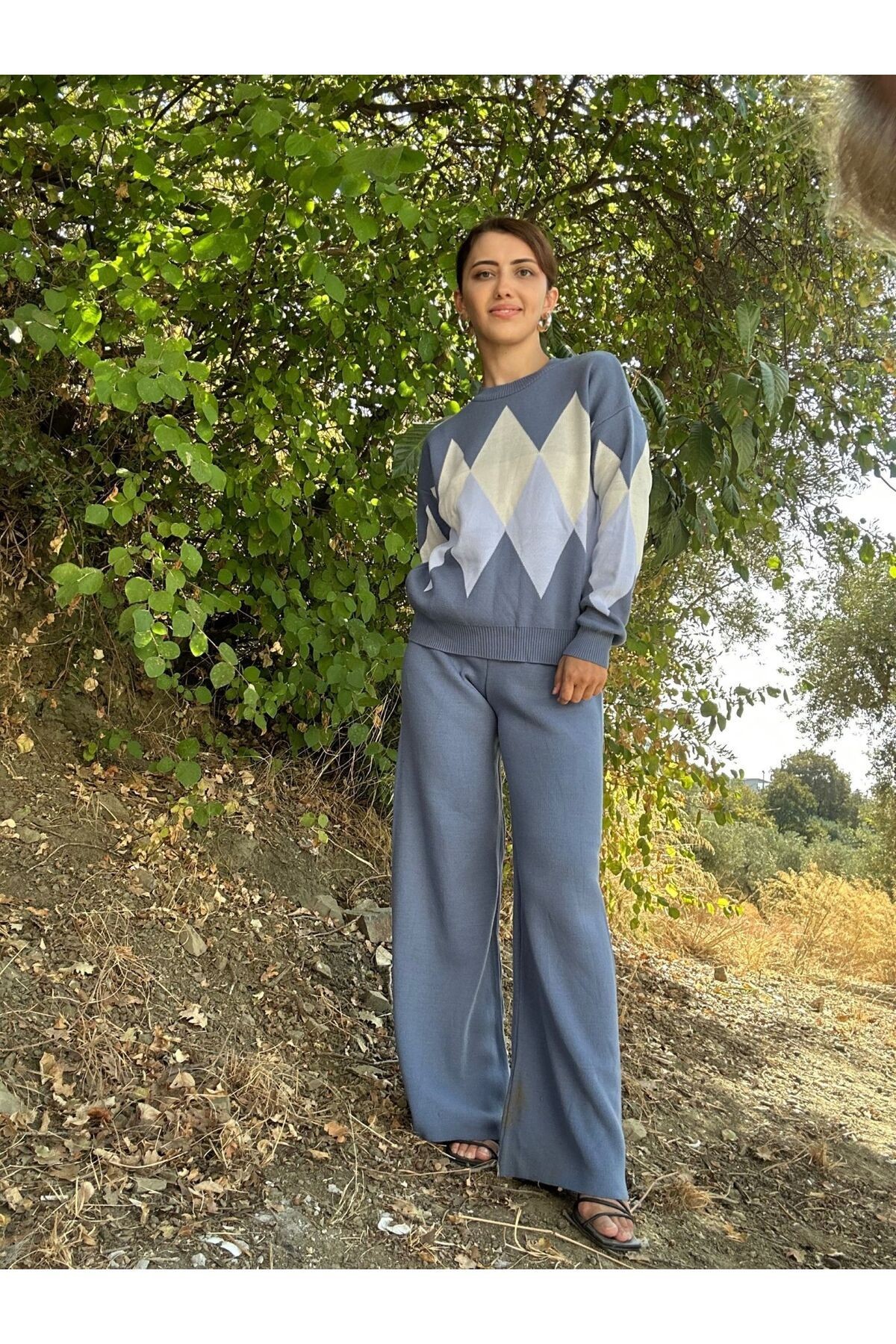 Bisiklet Yaka Uzun Kollu Baklava Desenli Triko İkili Takım