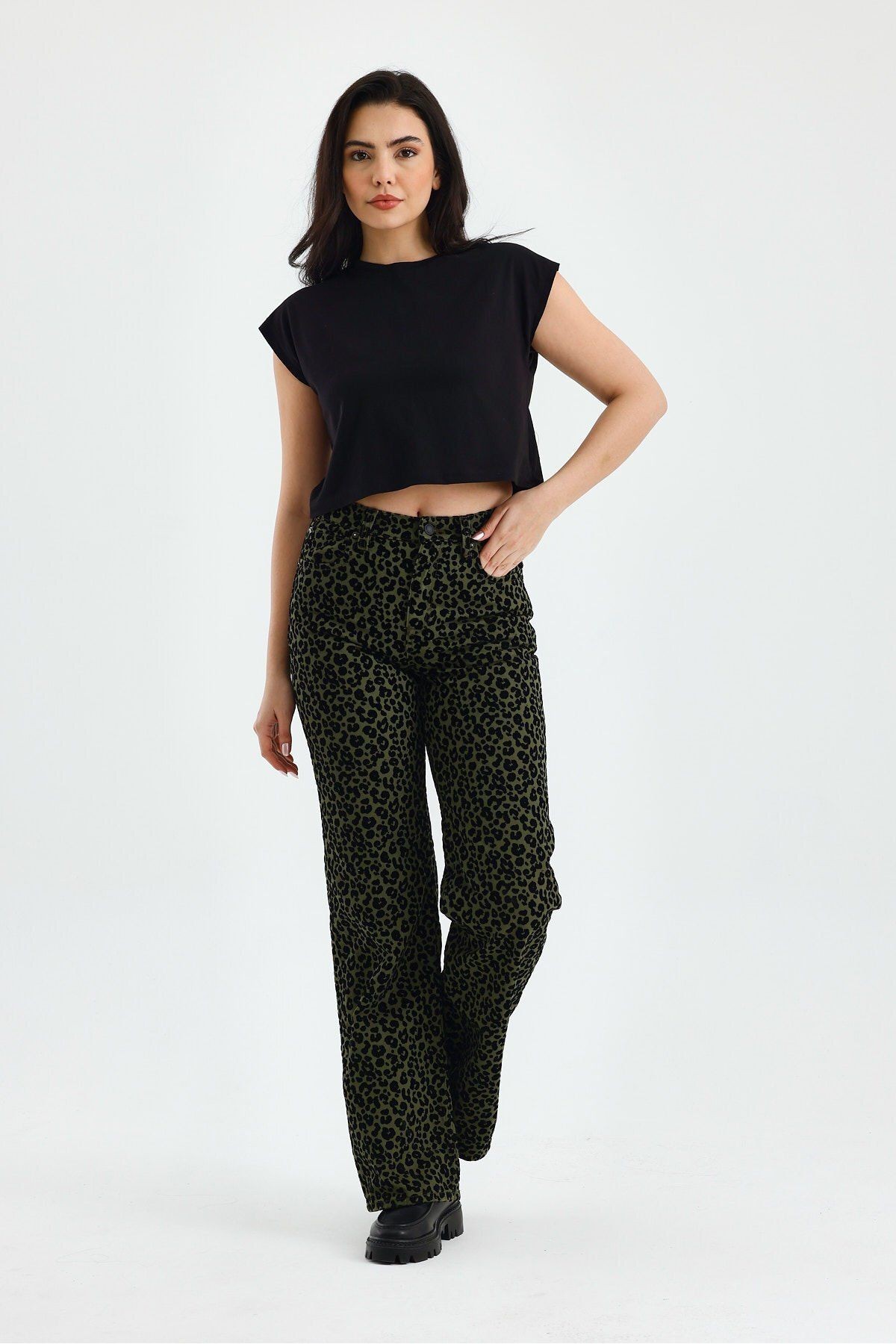 Animal Print Yüksek Bel Flare Paça Leopar Desenli Kadife Pantolon
