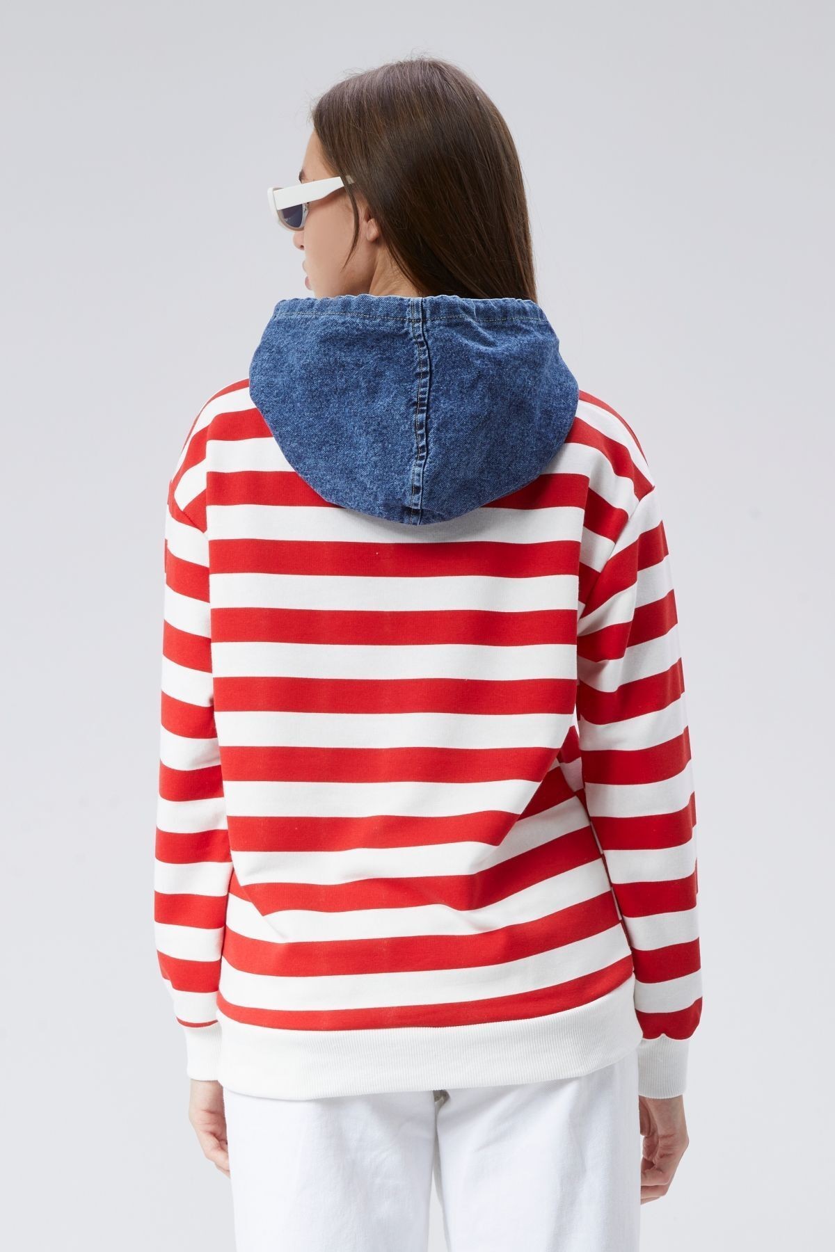 Oversize Kanguru Cepli Kapüşonlu Çizgili Adriana Sweatshirt 