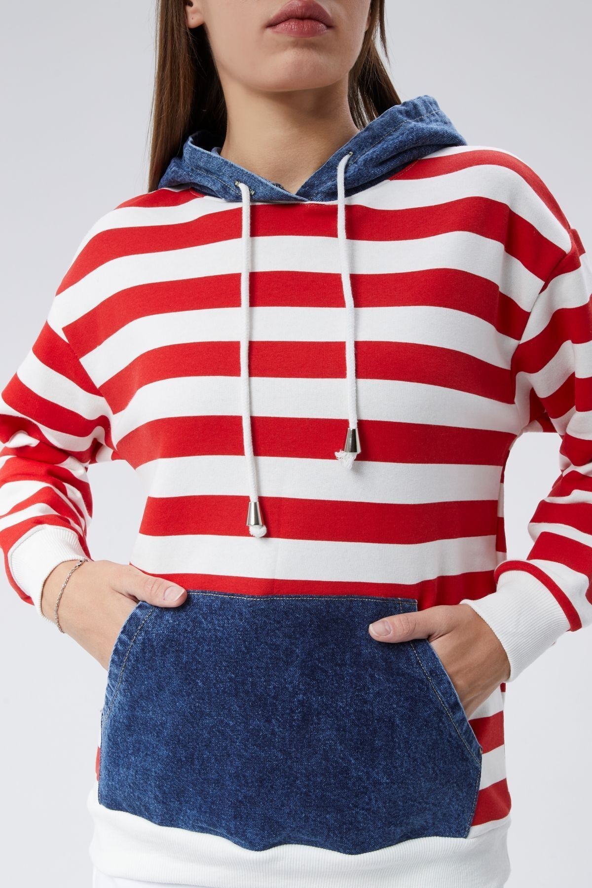 Oversize Kanguru Cepli Kapüşonlu Çizgili Adriana Sweatshirt 
