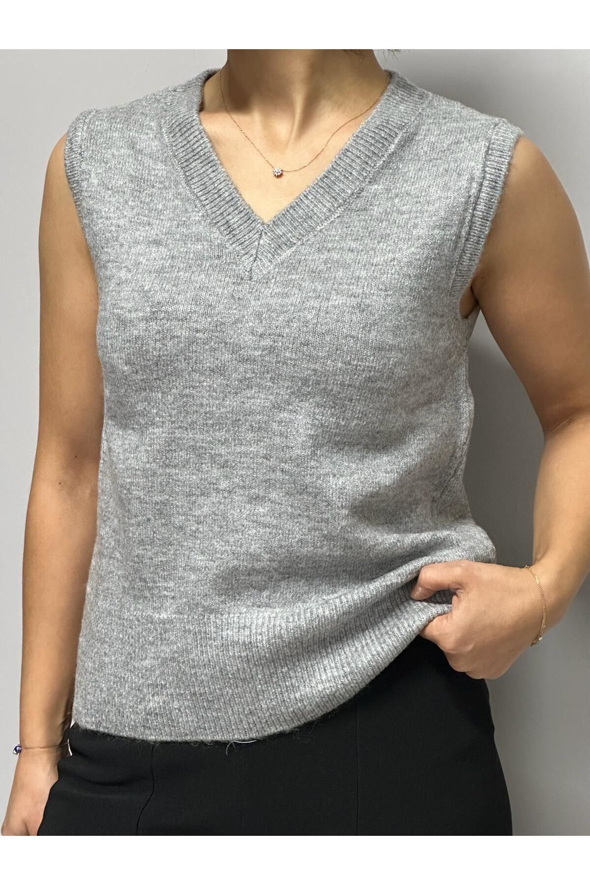 V Yaka Basic Süveter