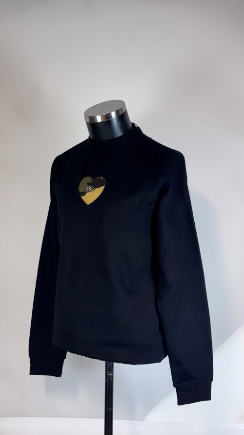  YuvarlakYaka Önünde Kalp ve Marka Logolu Sweatshirt