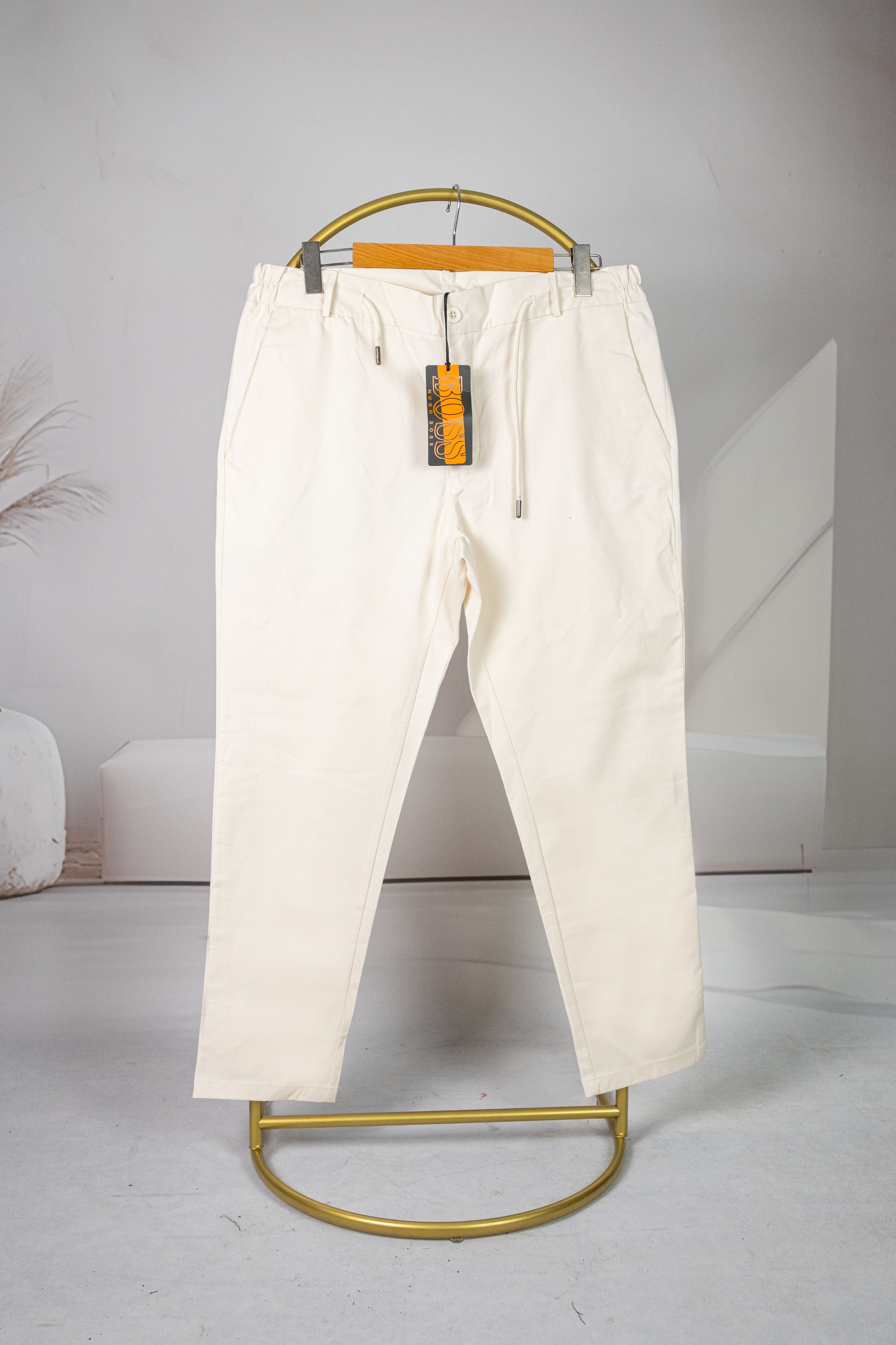 Hugo Boss Krem Rengi Bağçıklı Pantolon