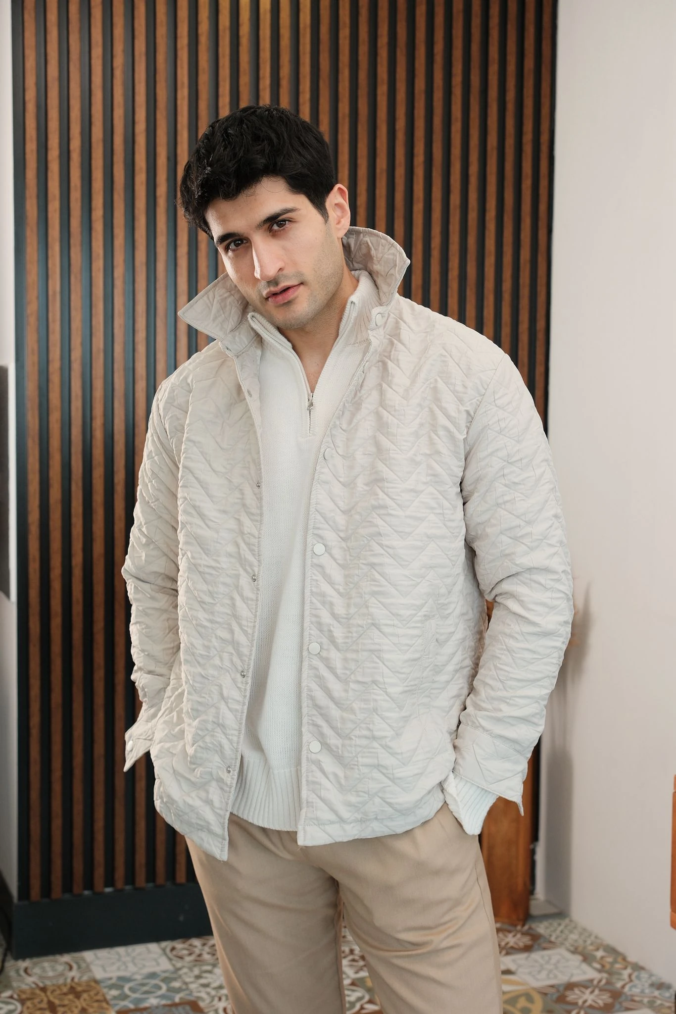 İnce Kapitoneli Ceket-Bej