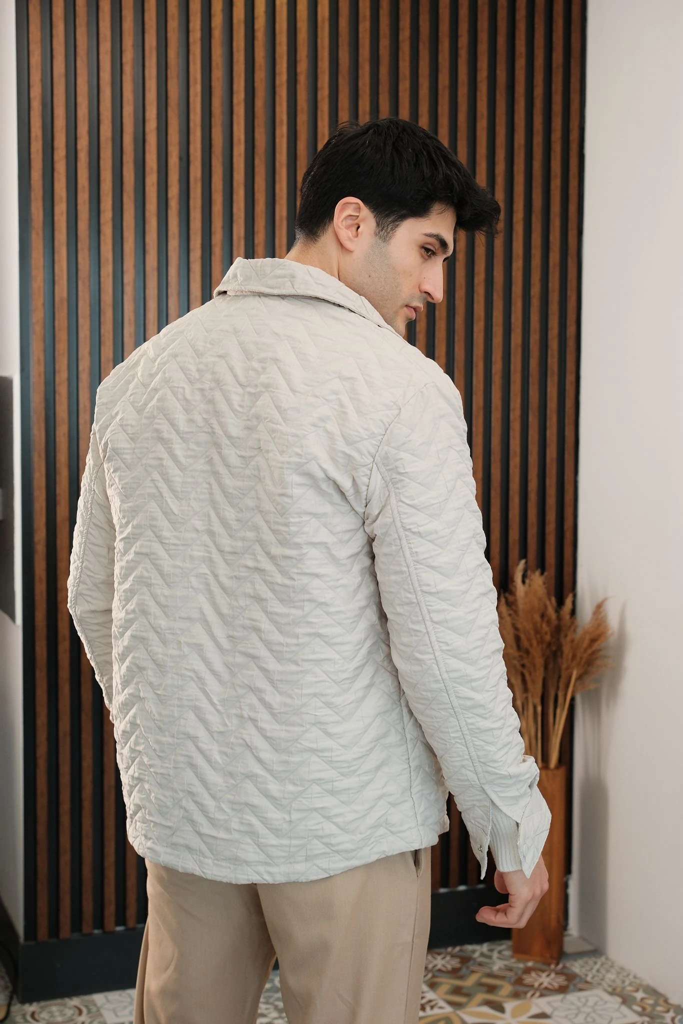 İnce Kapitoneli Ceket-Bej