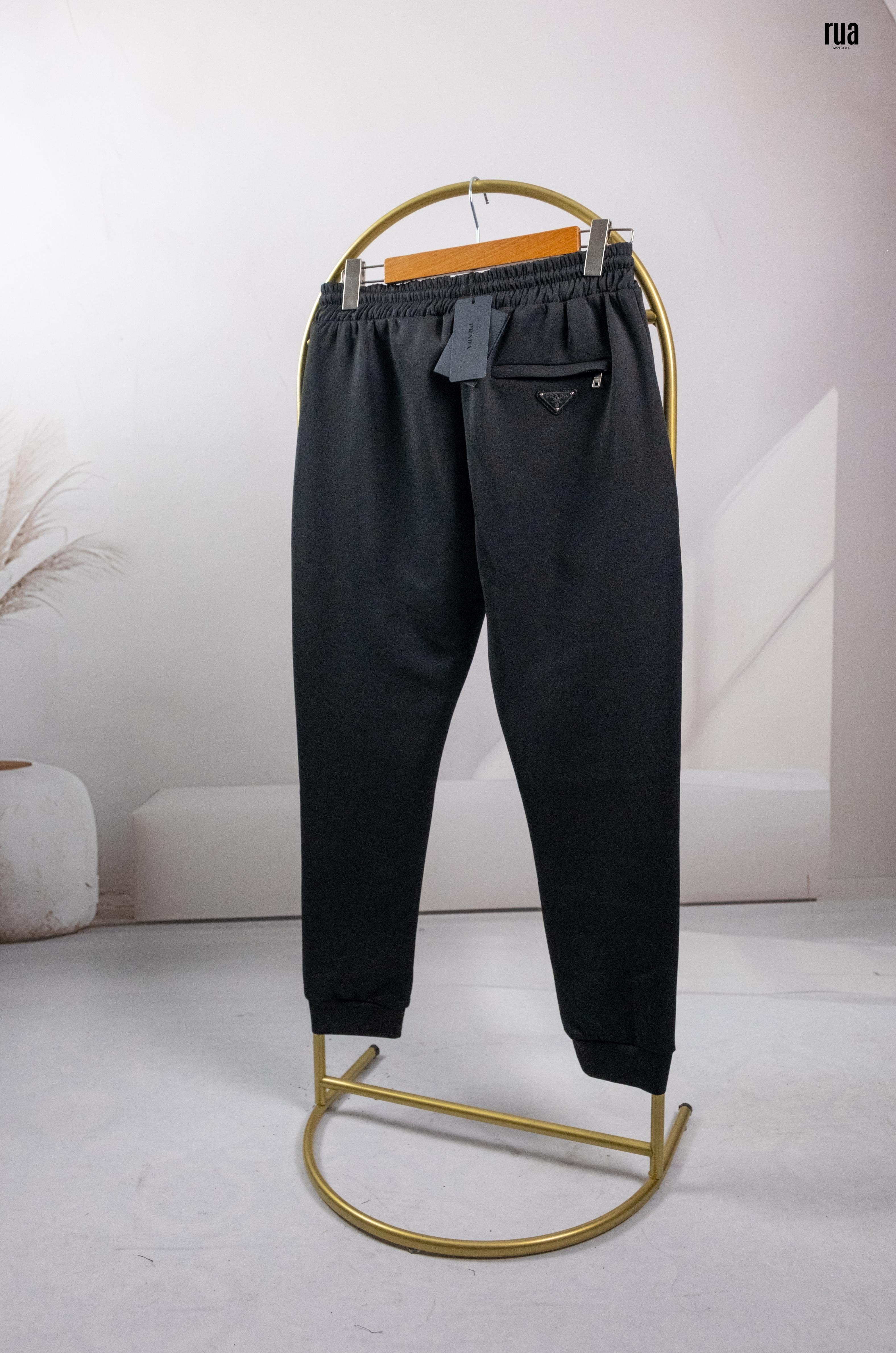 Prada Metal logolu Pantolon Siyah
