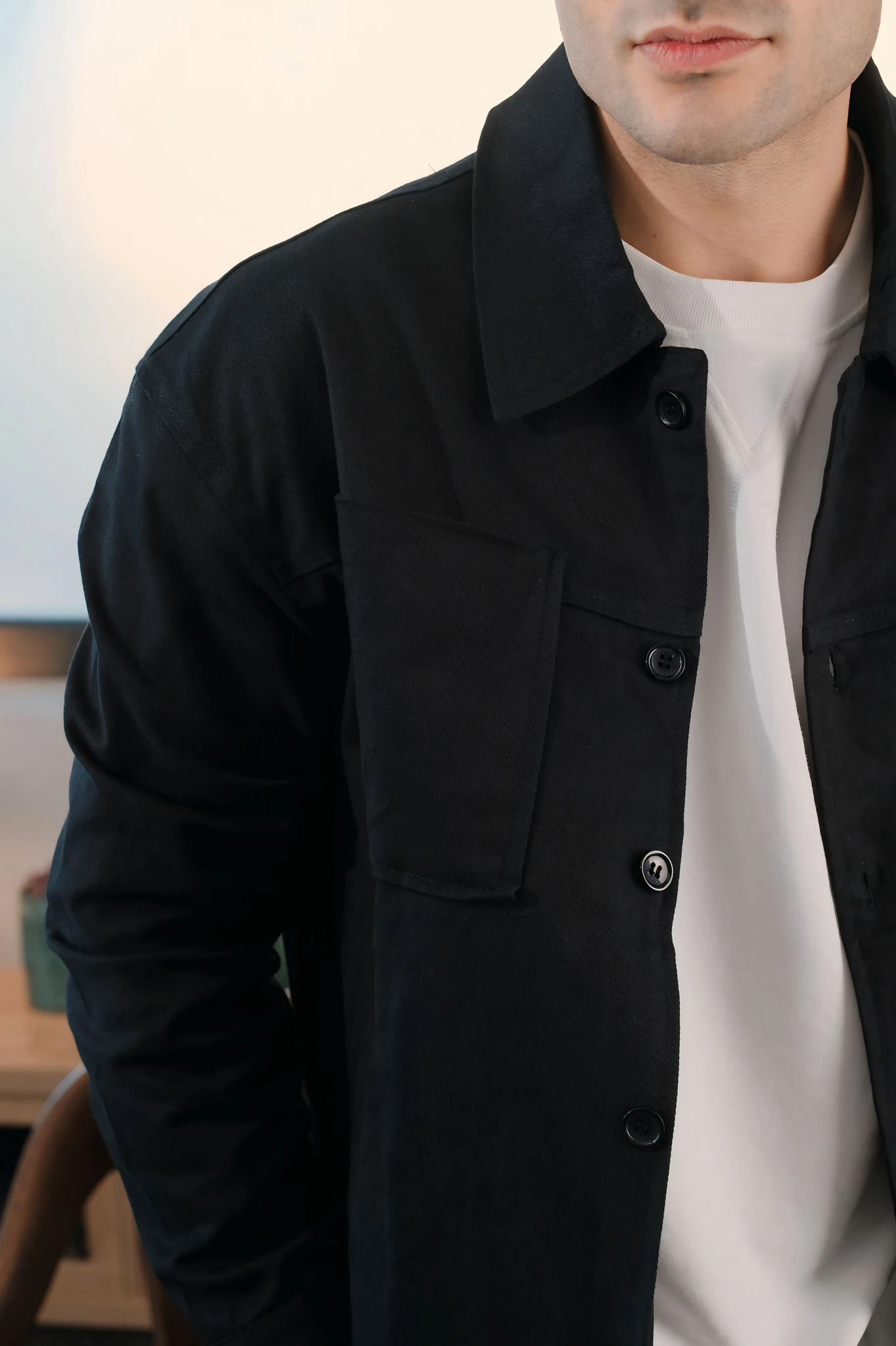 Polo Yaka Önden Düğme Detaylı Ceket-Siyah