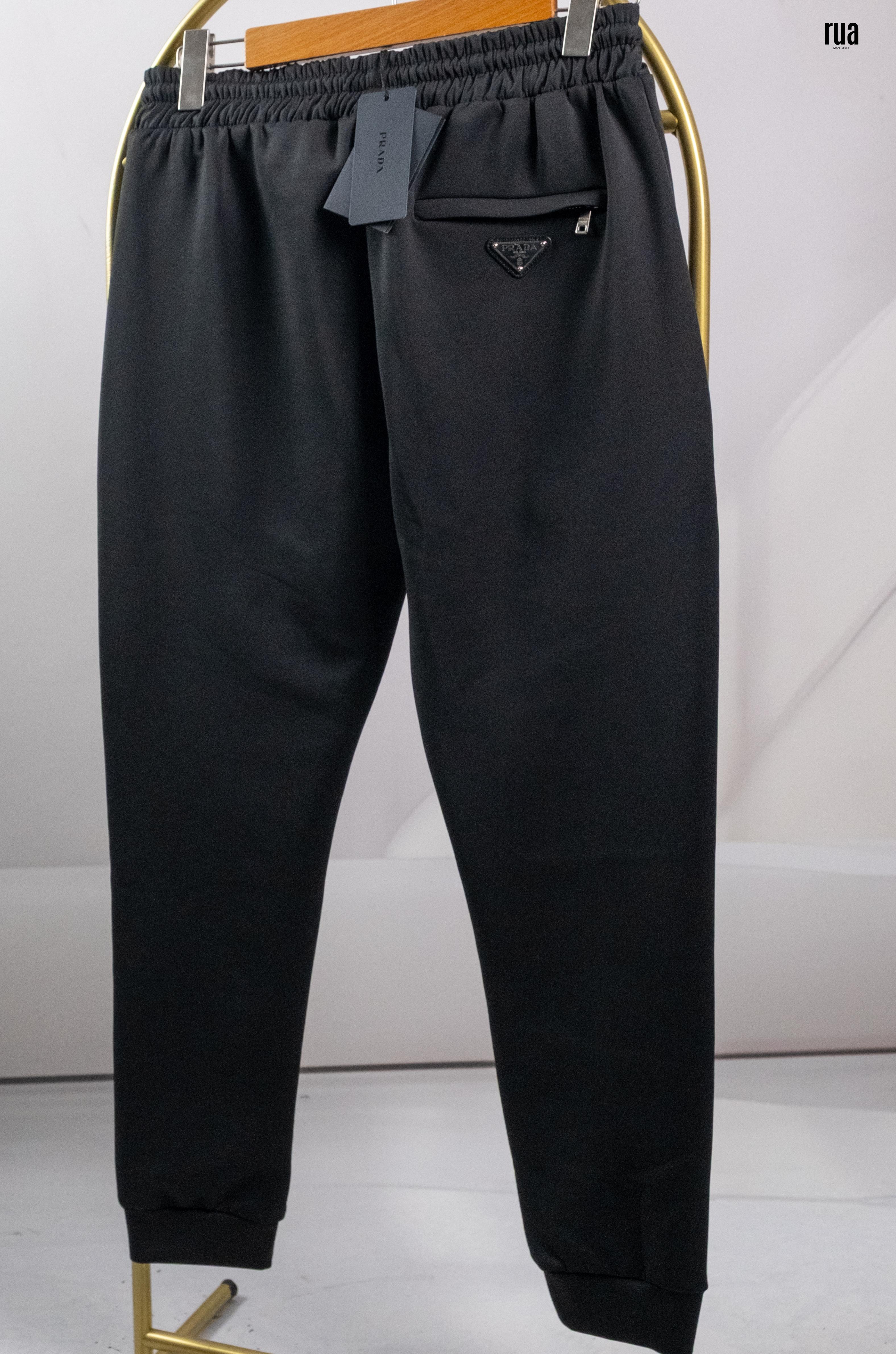 Prada Metal logolu Pantolon Siyah