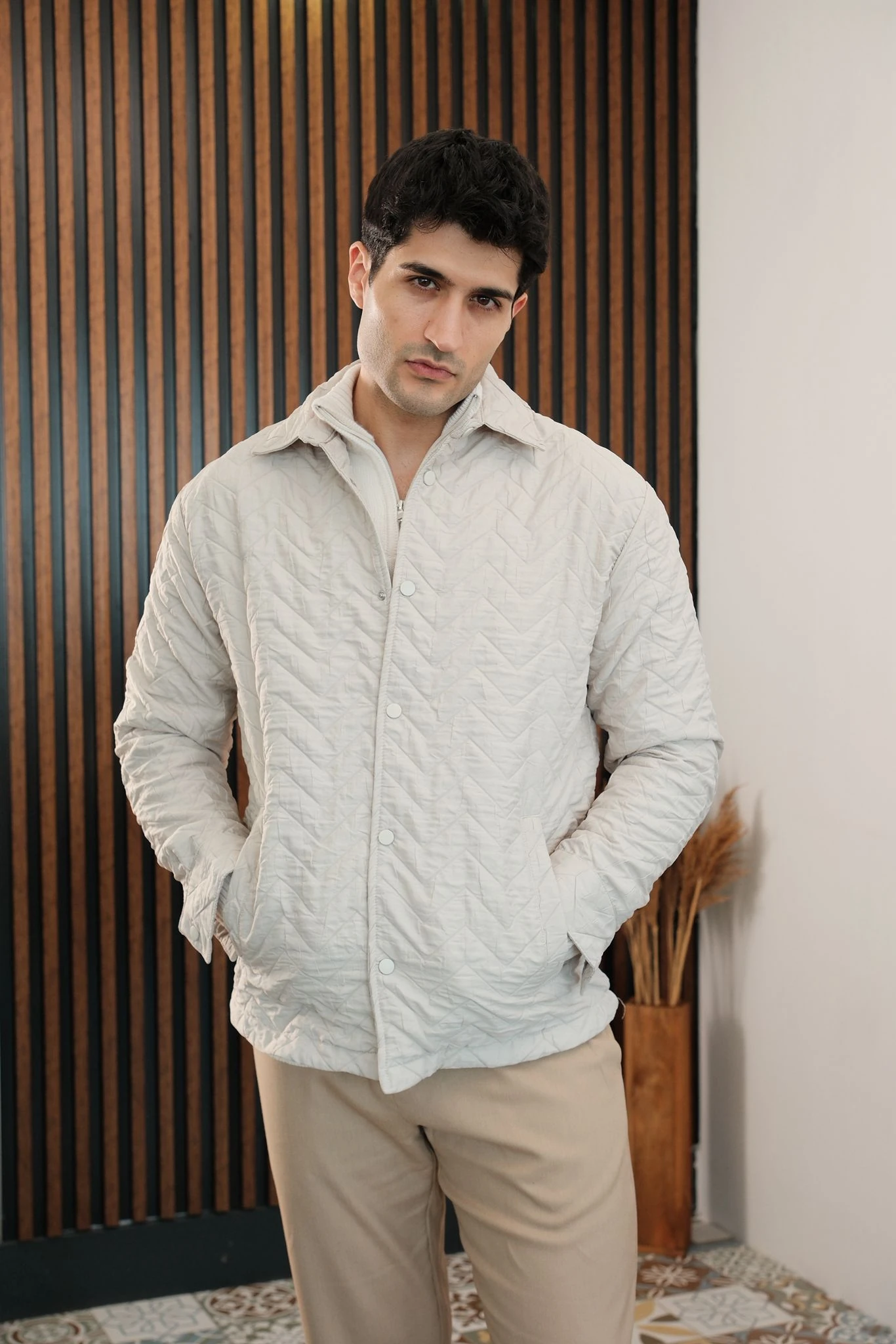 İnce Kapitoneli Ceket-Bej