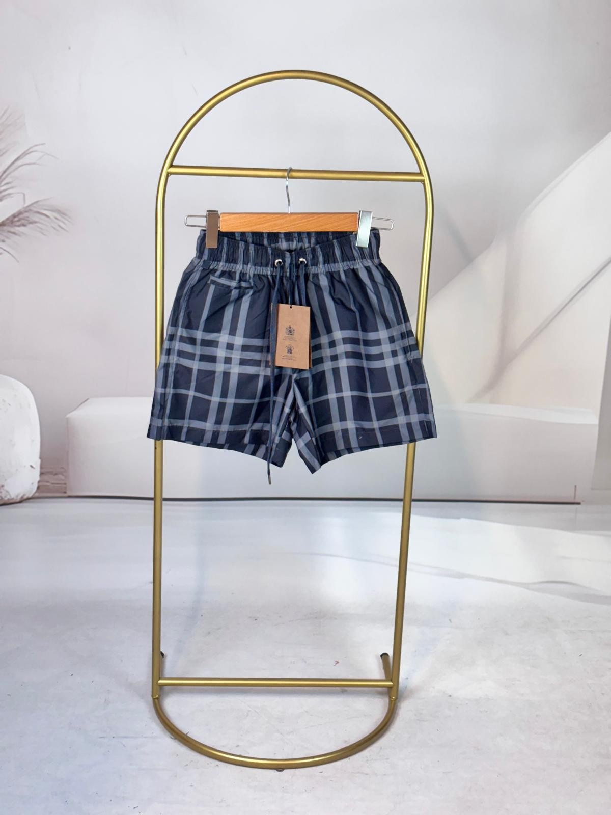 Burberry Siyah Gri Kareli Mayo Şort