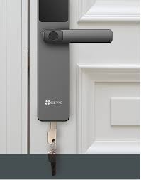 EZVIZ CS-DL05 Parmak İzi Okuyuculu Akıllı Kilit