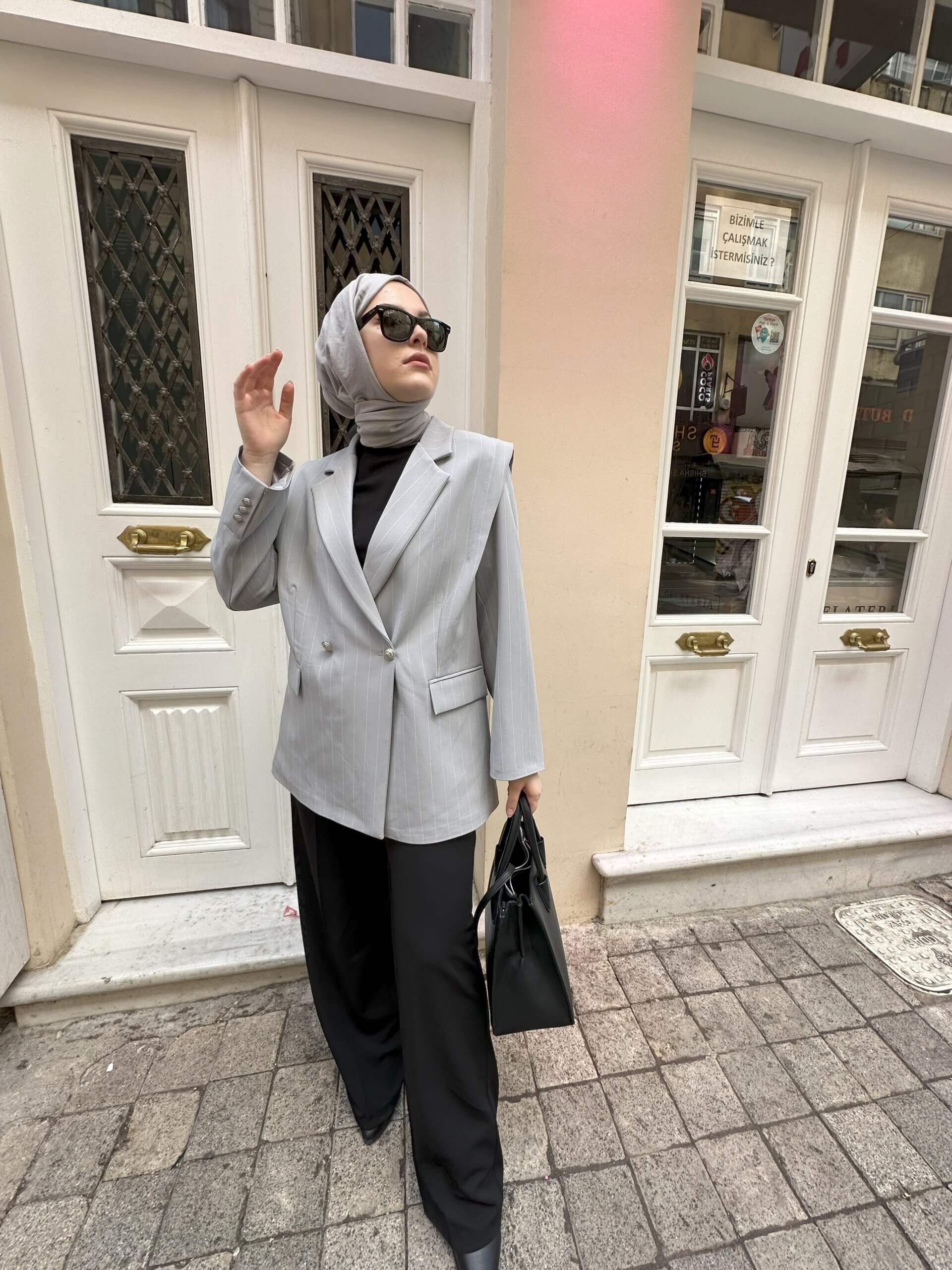 Çizgili Kol Detaylı Blazer