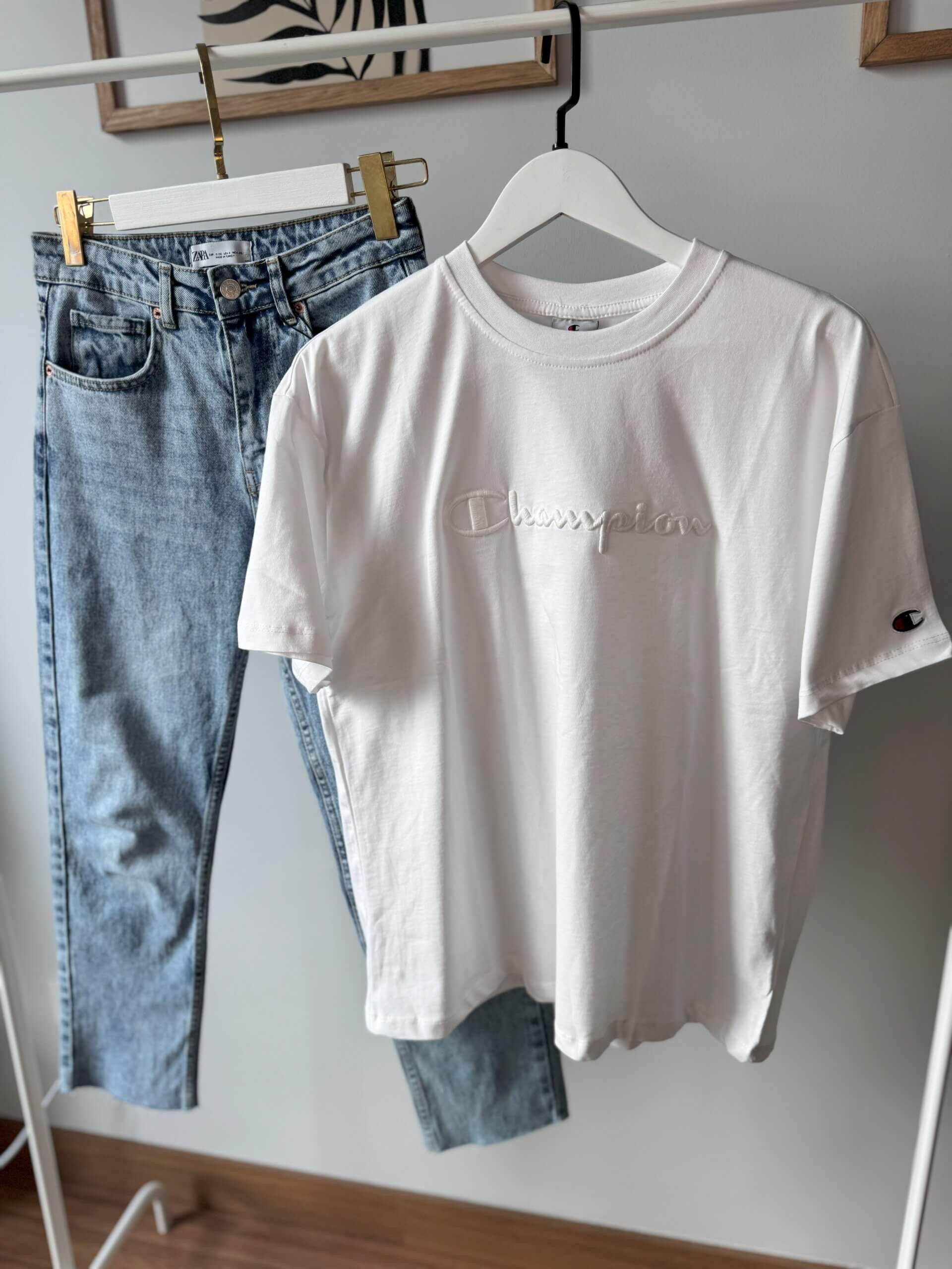 Champion T-shirt