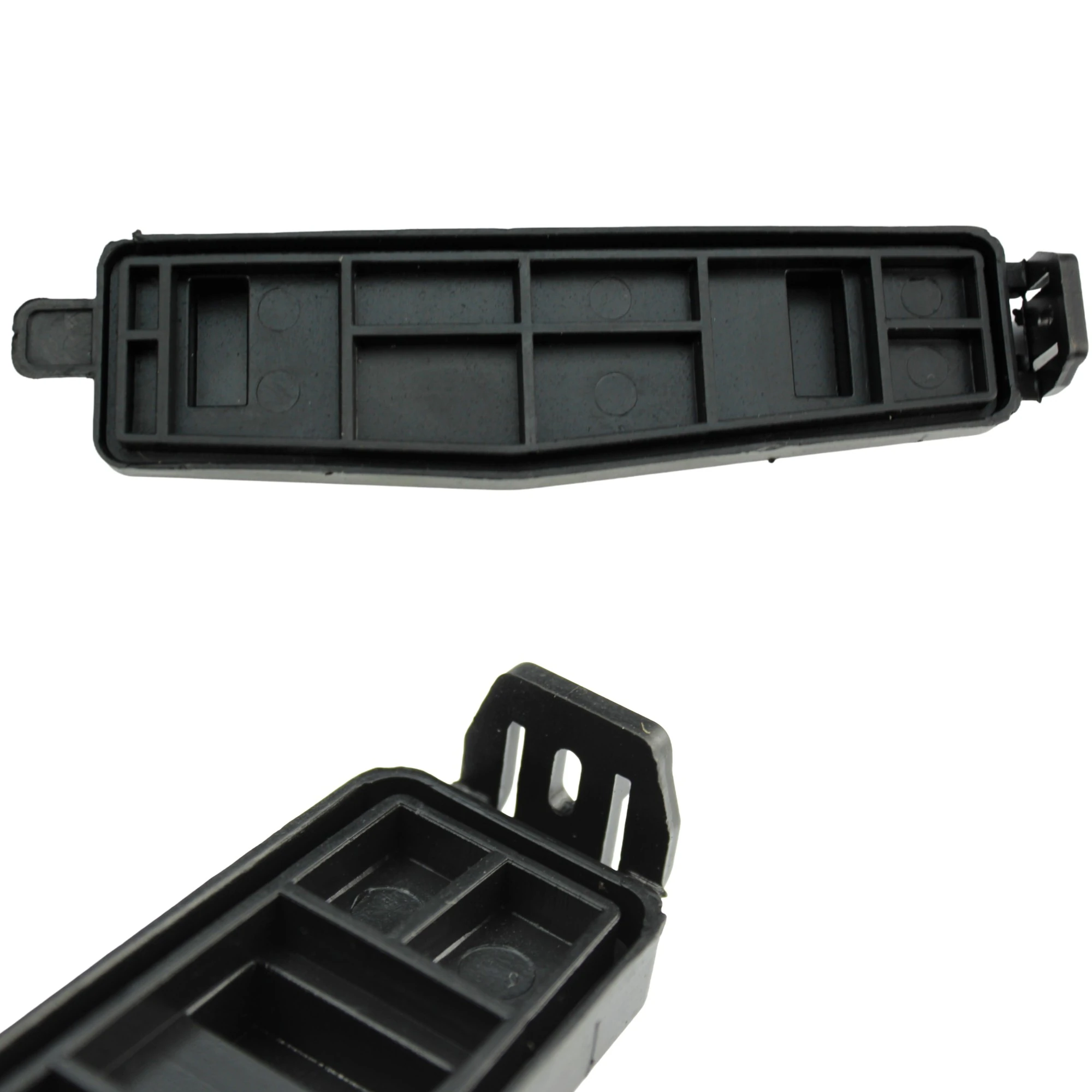 Hyundai i20 2009–2014 Polen Filtresi Kapağı OEM: 9711294P000