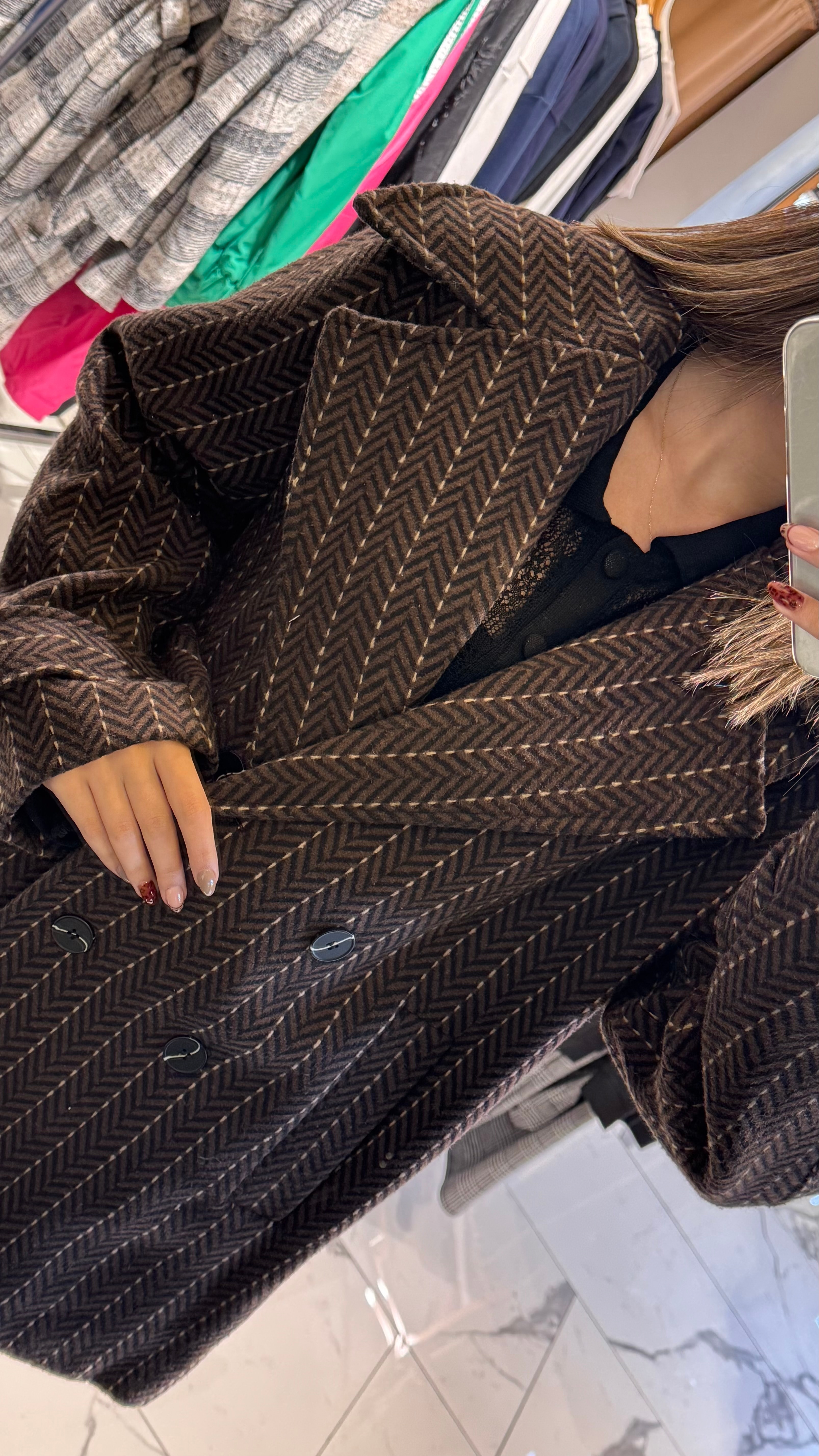 Desenli Düğme Detaylı Kaban