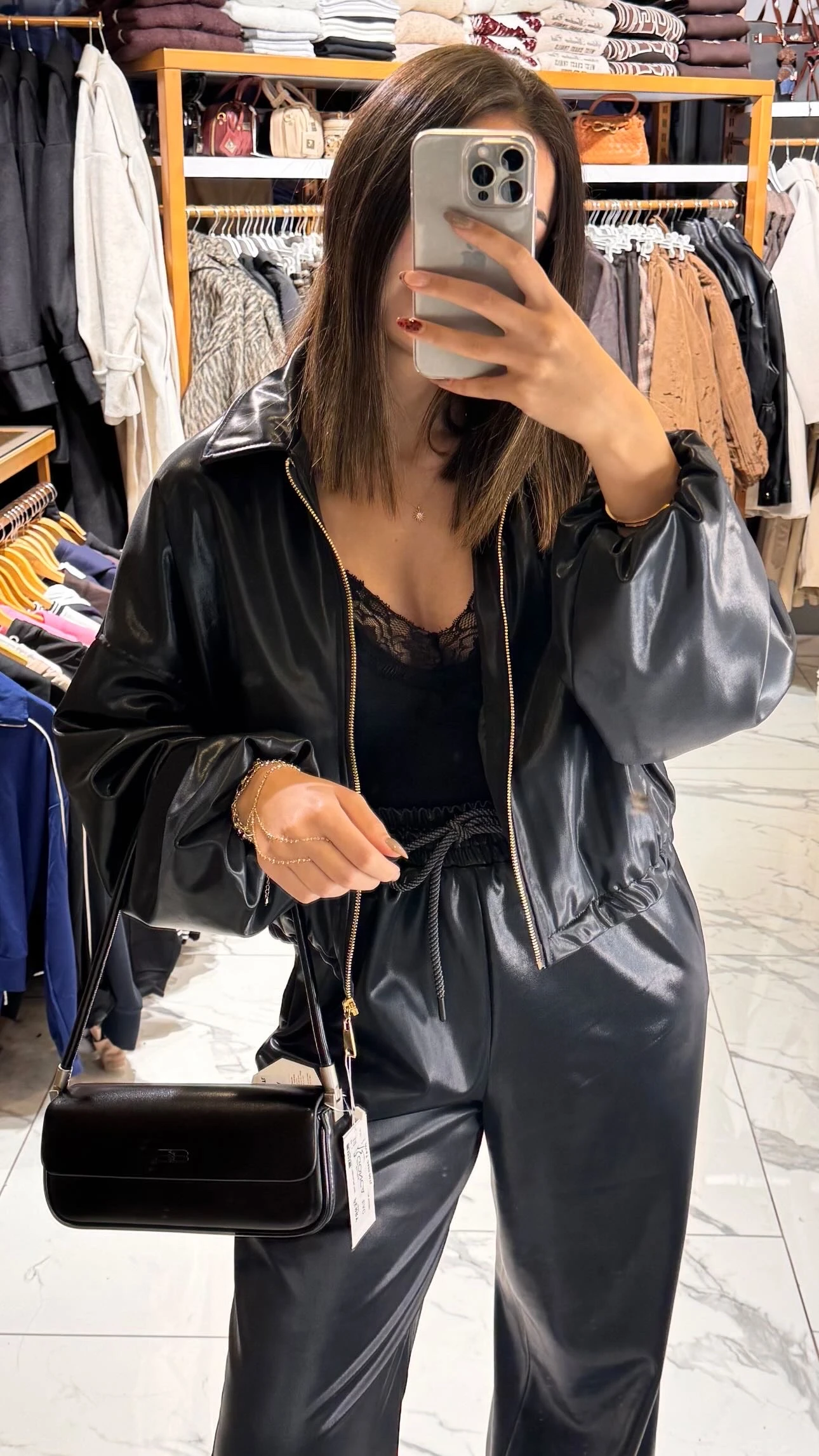 Parlak Bomber Ceketli Takım