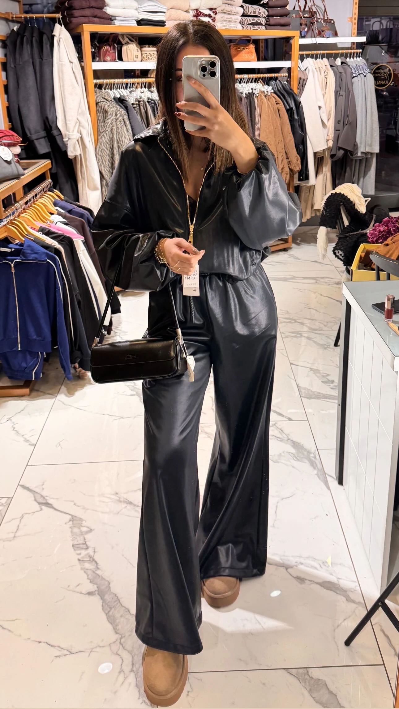 Parlak Bomber Ceketli Takım