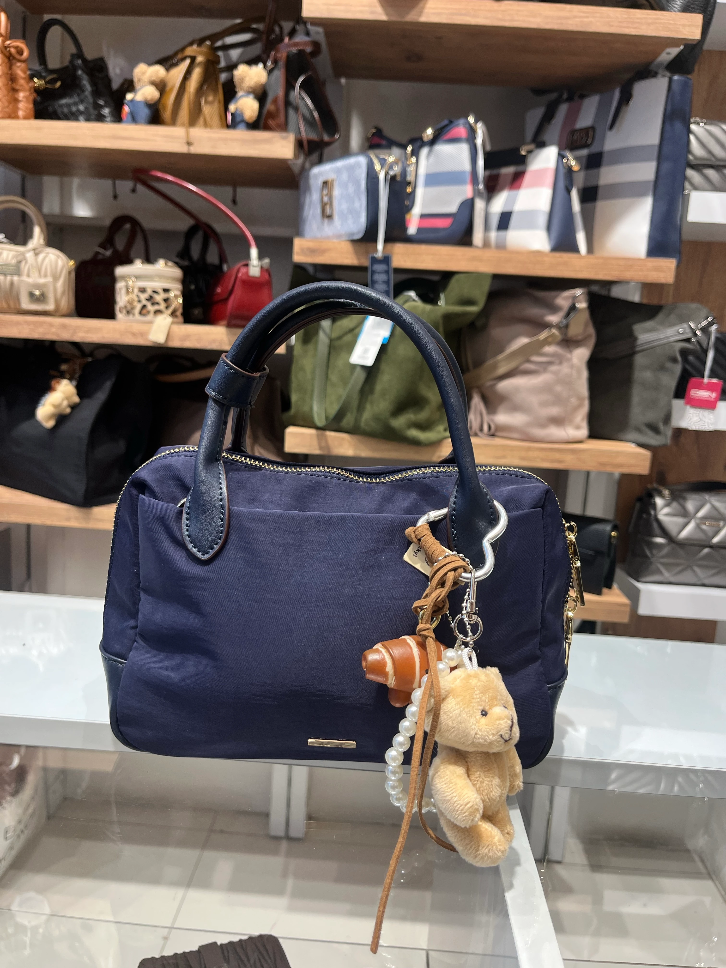 Aksesuar Detaylı Spor Çanta 