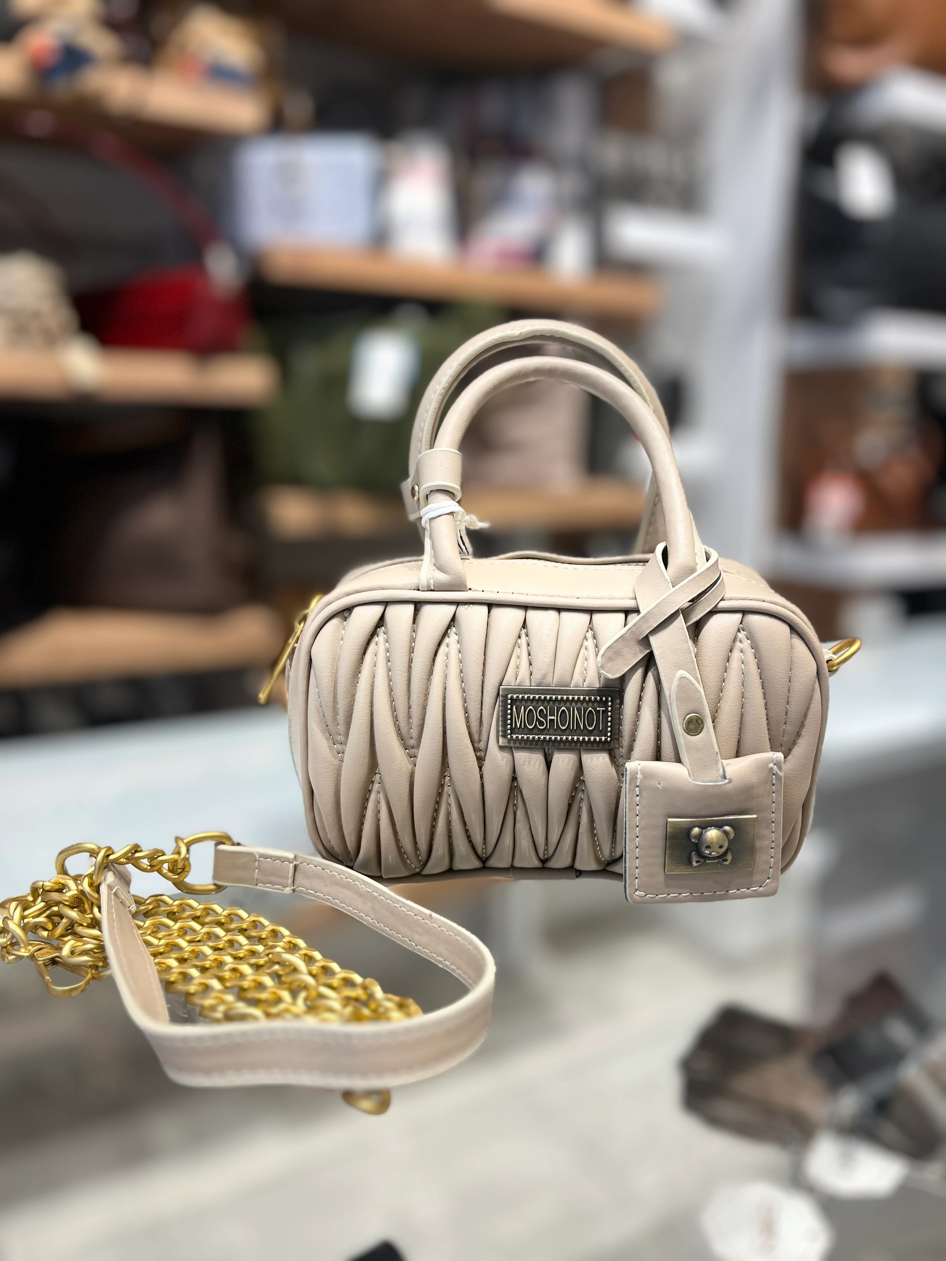 Moshoinot El çantası