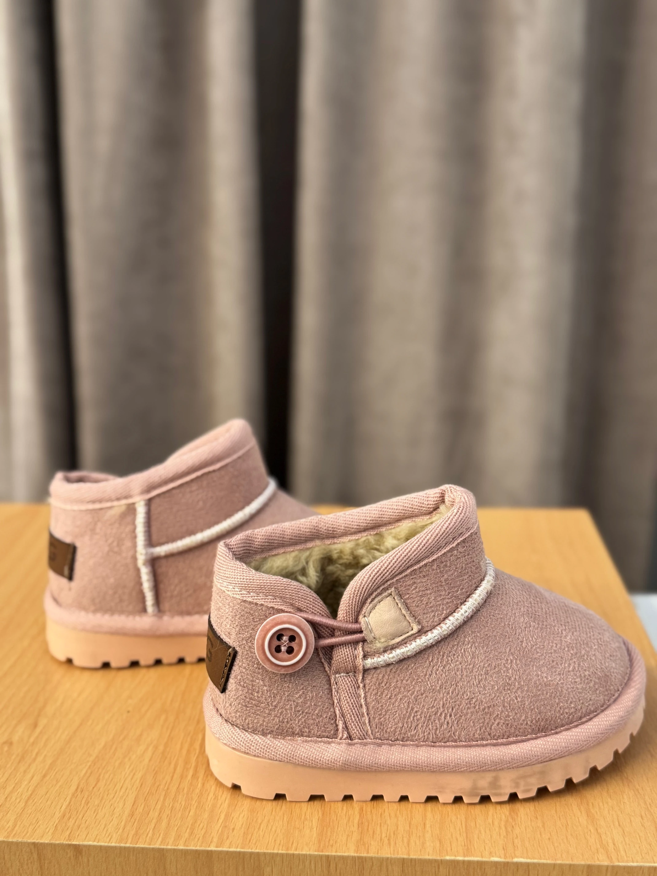 Düğmeli Bot  - Pembe