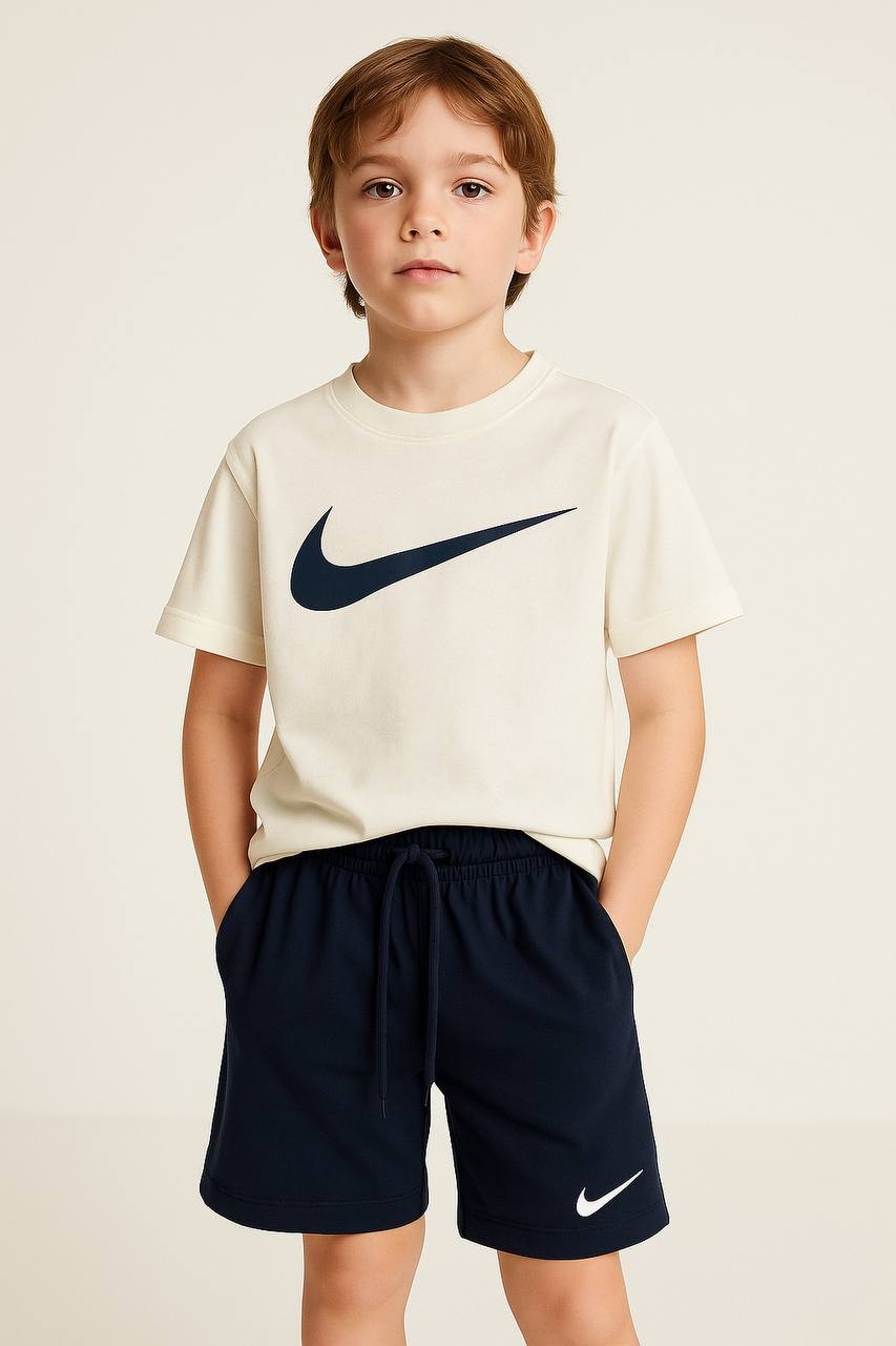Nike Şortlu Takım - Krem