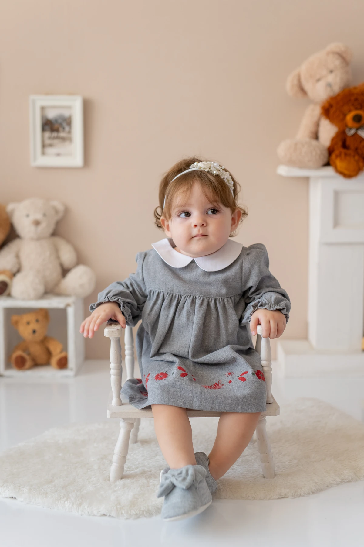 Kız Bebek Bebe Yaka Nakışlı Dokuma Elbise