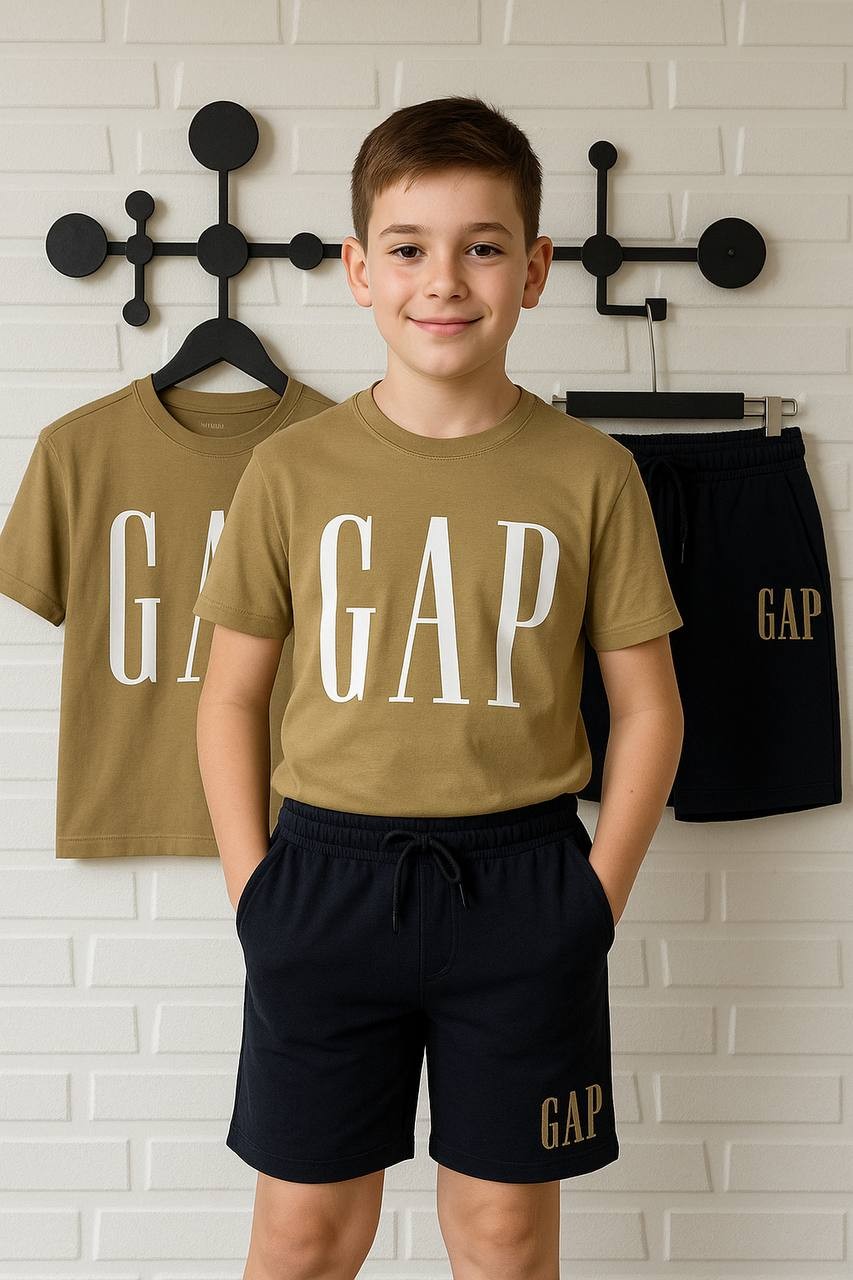 Gap Takım Şortlu Büyük - Açık Kahve