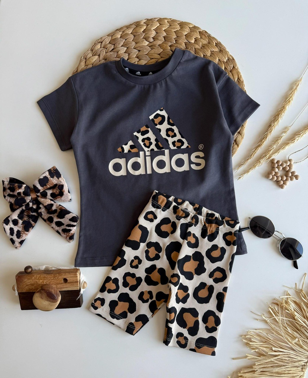 Adidas Leopar Takım Şortlu