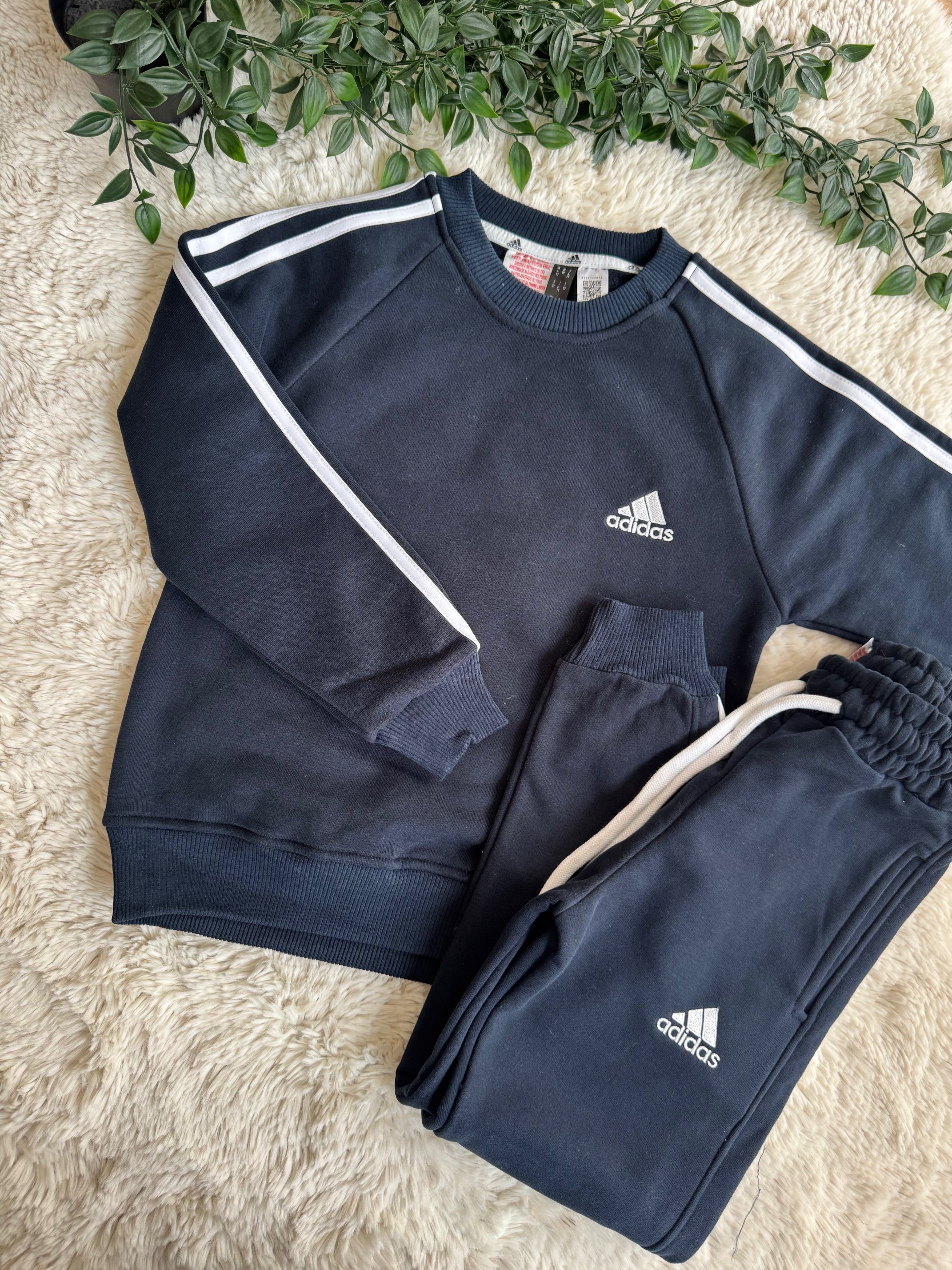 Lacivert Adidas Takım Büyük