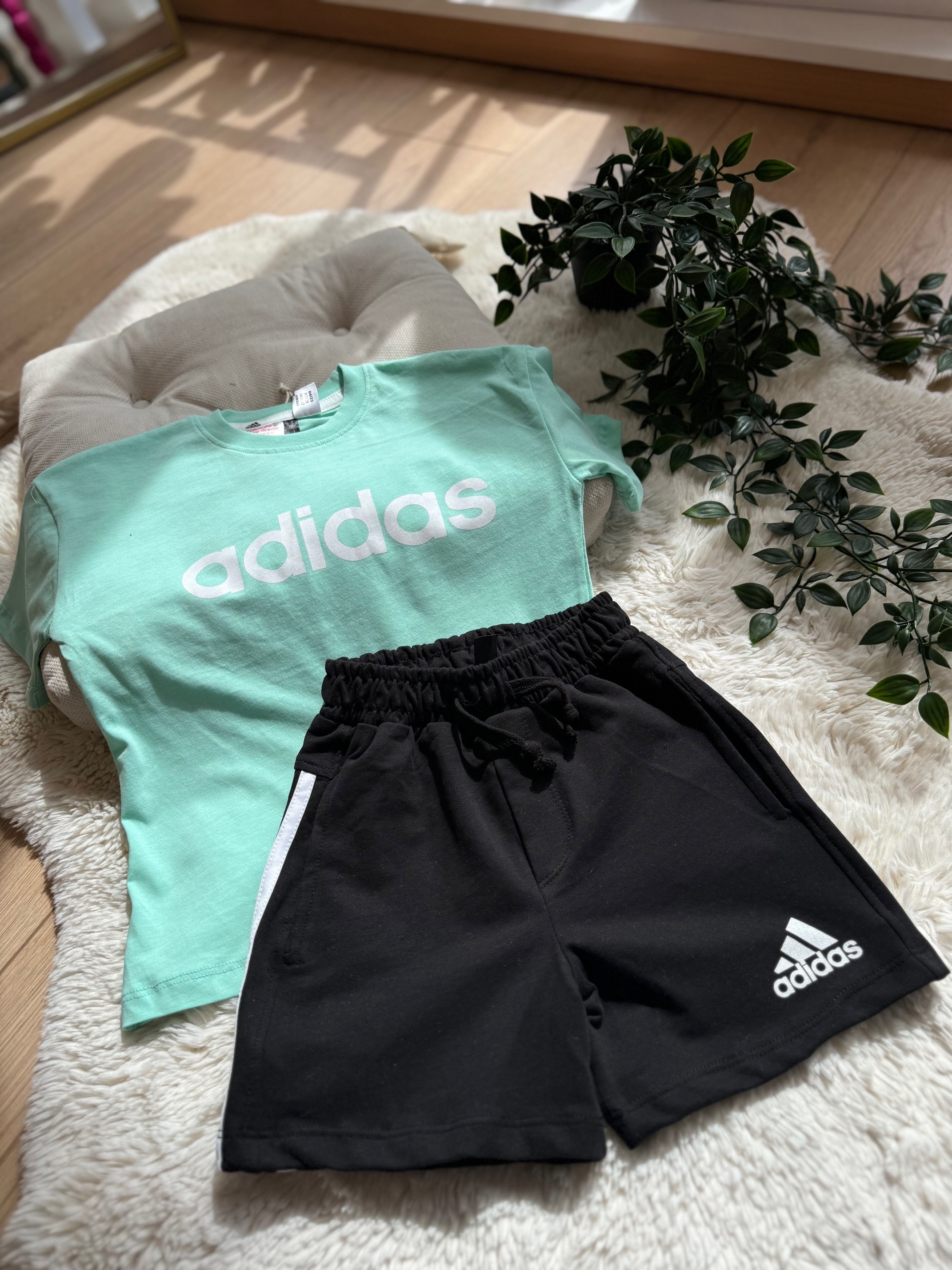 Adidas Şortlu Takım - Su Yeşili