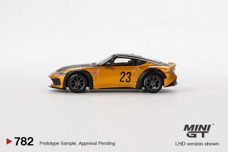  Mini GT 1/64 Nissan Z LB NATION WORKS LB Gold MGT00782