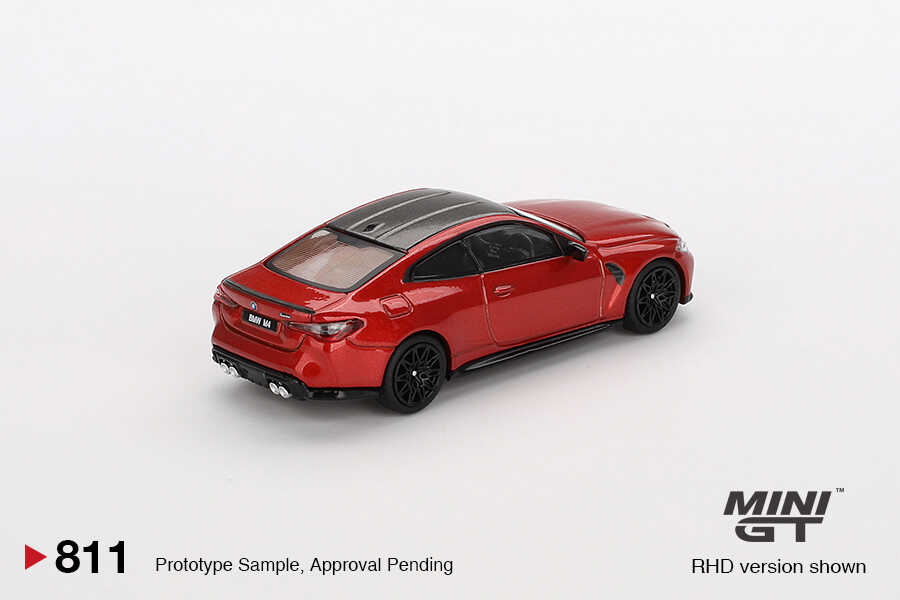 Mini GT 1/64 Nissan GT-R Nismo 2024 Brilliant White Pearl MGT01045