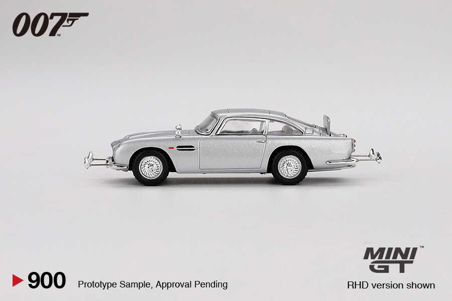 Mini GT 900 Aston Martin DB5 James Bond “Goldfinger” / English Blister Paket 1/64