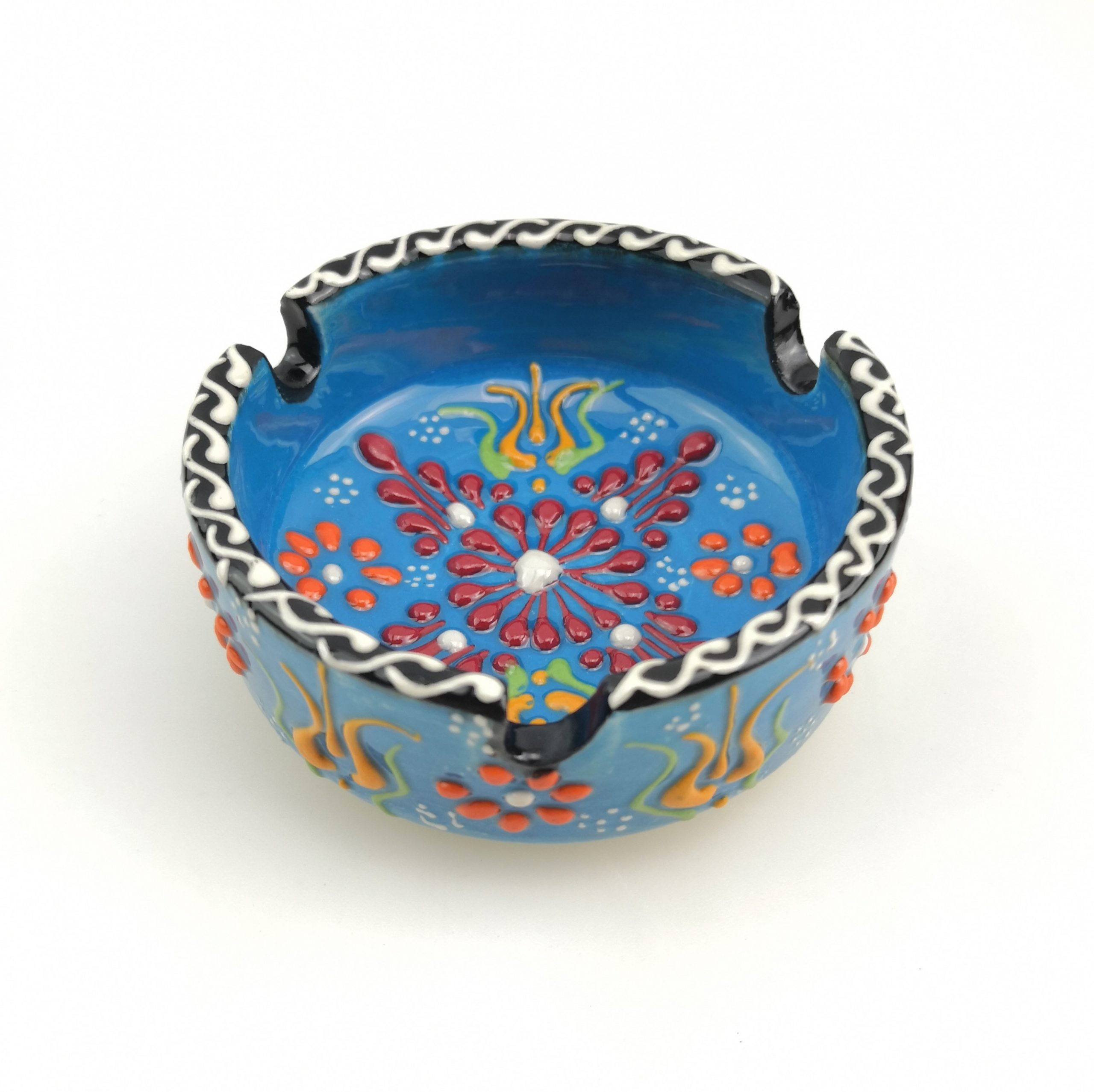 Handcrafted Ceramic Ashtrays with Embossed Floral Patterns for Cigarettes and Guest