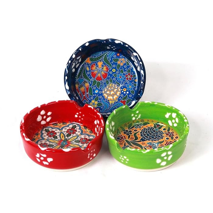 Hand-Painted Ceramic Ashtray – Vibrant Colors with Intricate Embossed Floral Designs