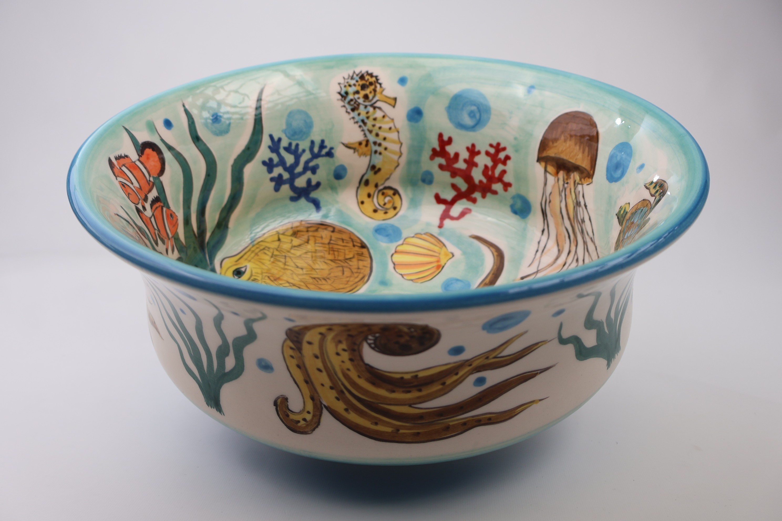 Elegant Octopus Ceramic Sink - Handcrafted Bathroom Art