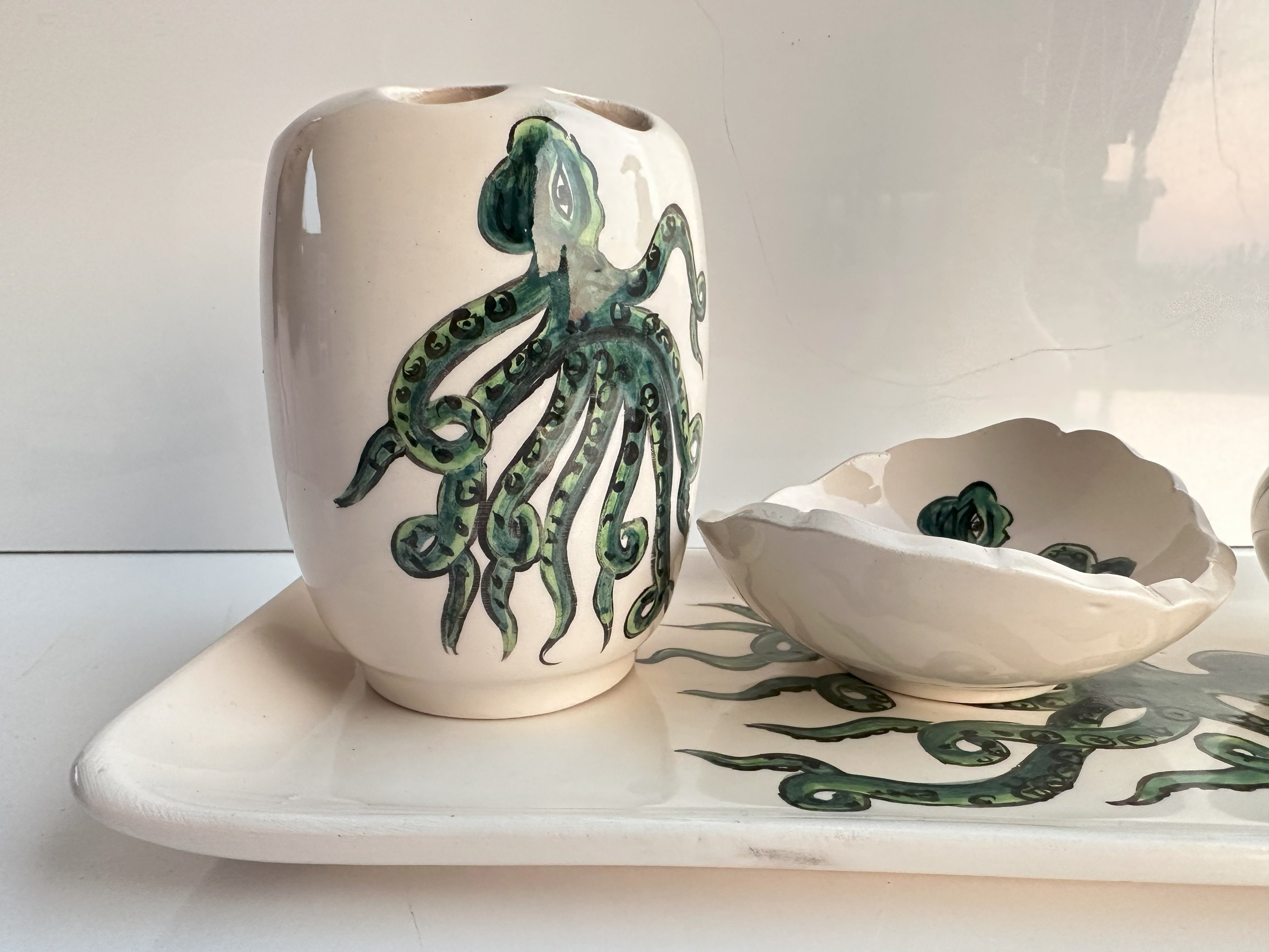 Hand Painted Ceramic Bathroom Accessory Set - Octopus