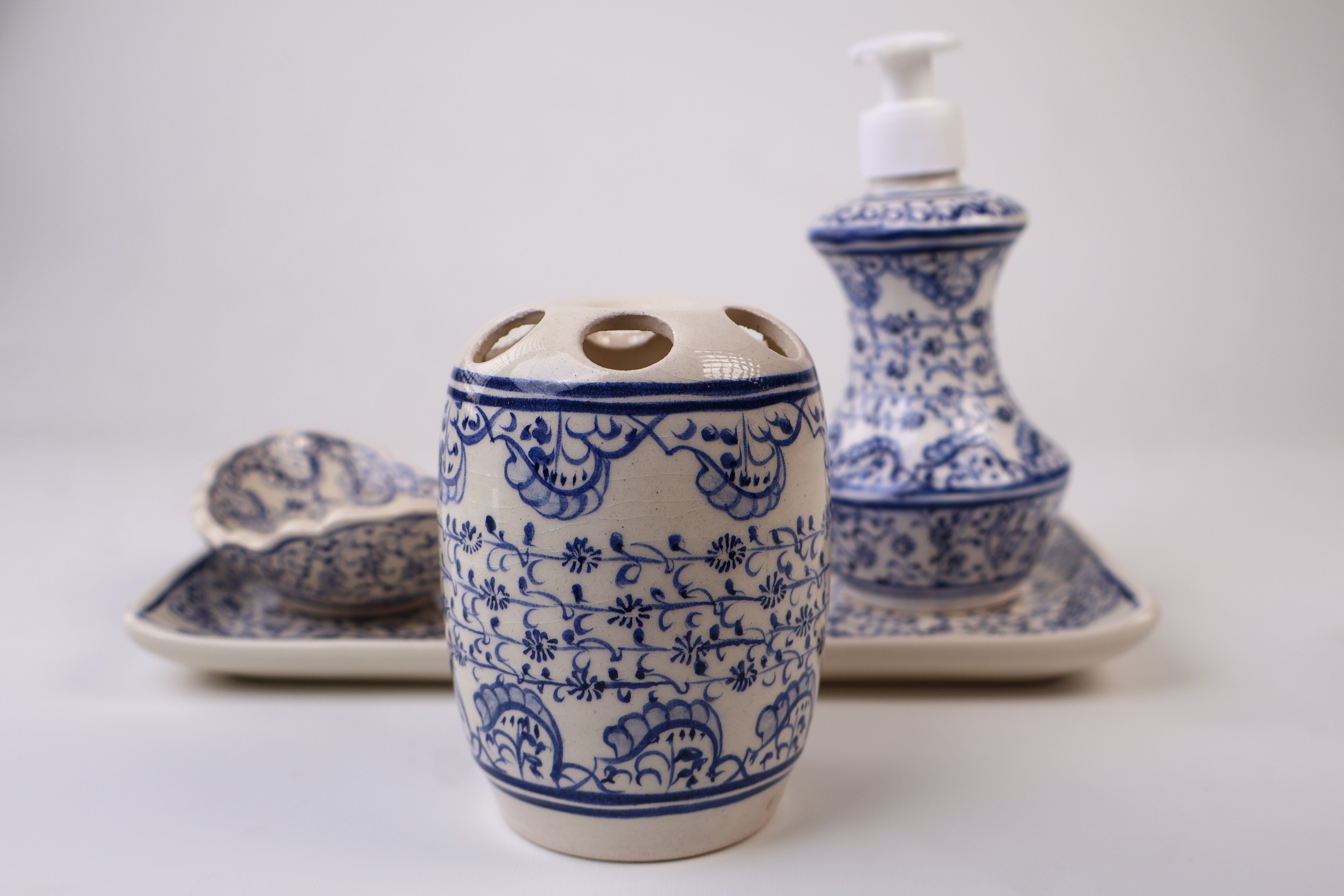 Handmade Ceramic Bathroom Accessory Set & Blue Golden Horn - Zeem Ceramic Craftsmanship