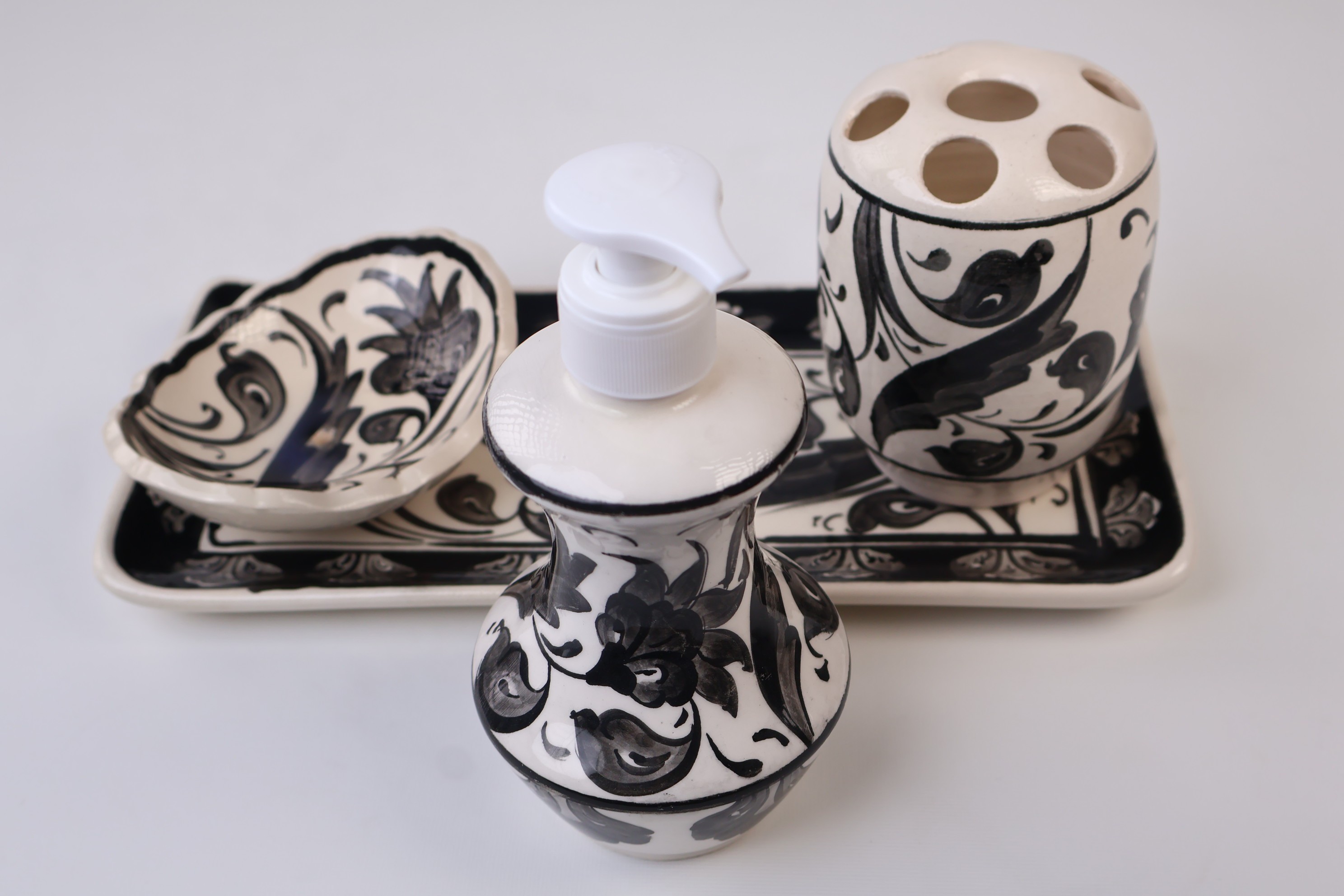 Artistic Ceramic Bathroom Accessories by Zeem Ceramic - Hand-Painted Black Leaves Perfection