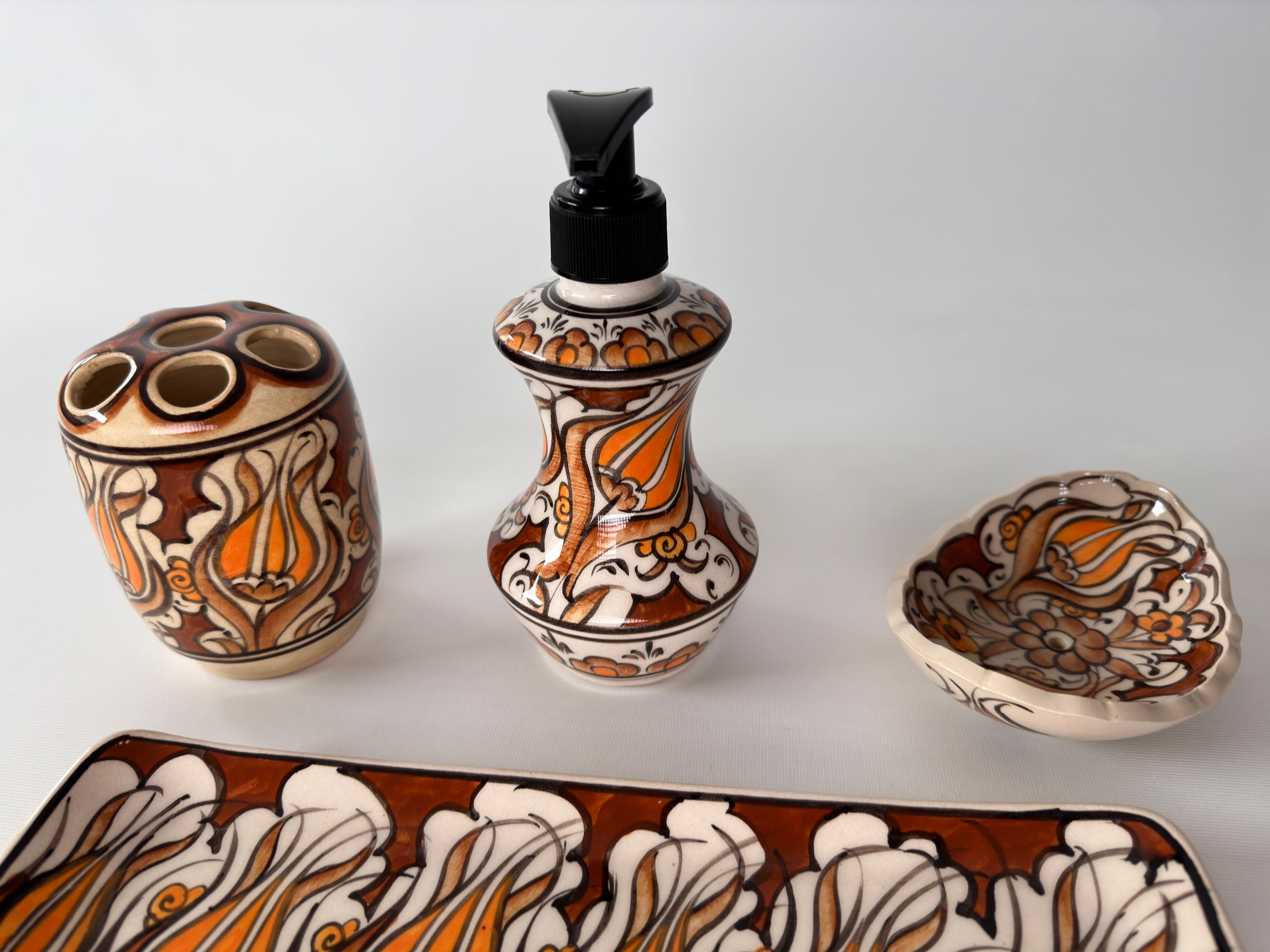 Hand Painted Ceramic Bathroom Accessory Set - Brown Tulip