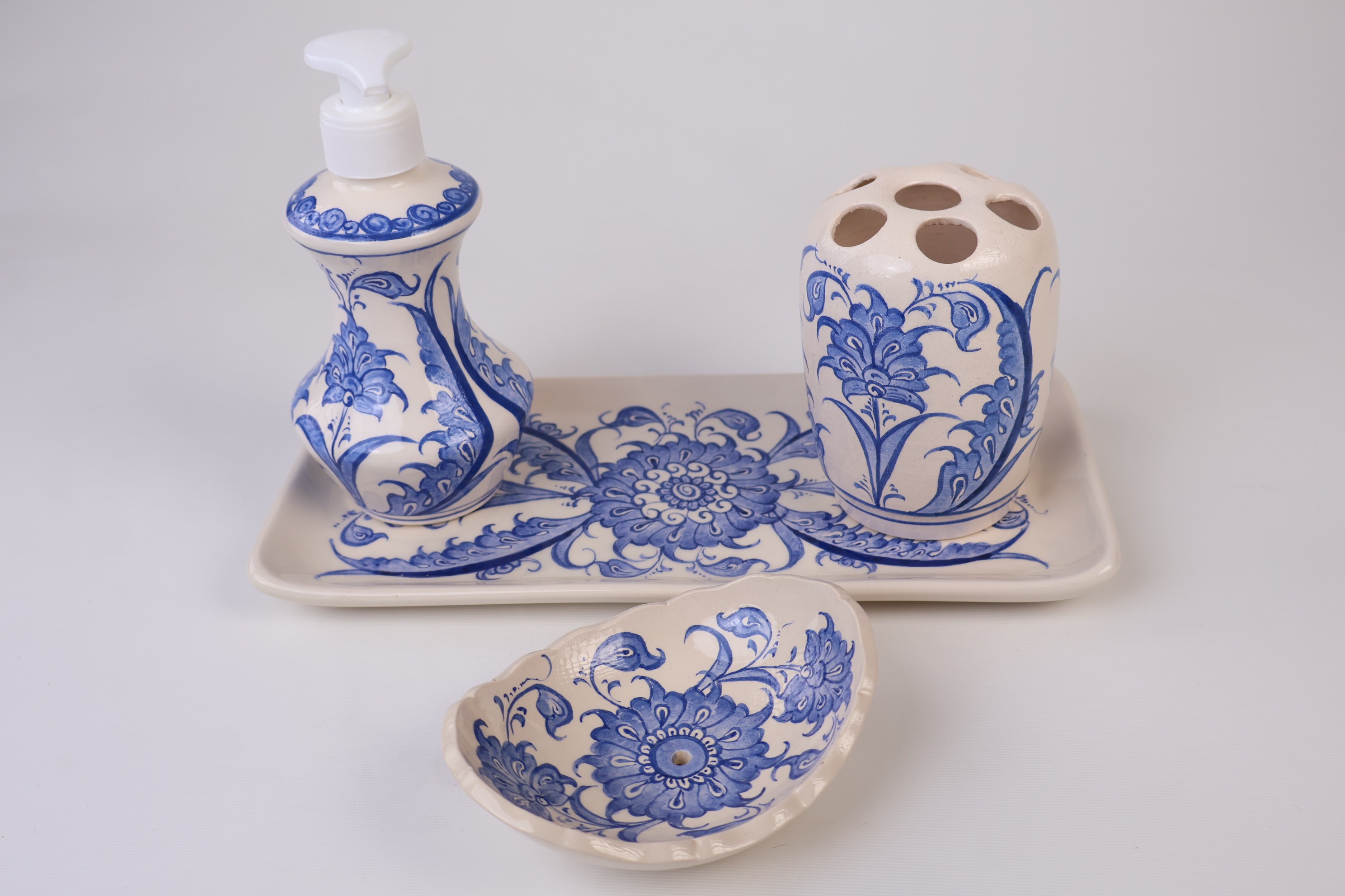 Zeem Ceramic Handcrafted Bathroom Decor - Artistic Ceramic Sets - Blue Flowers