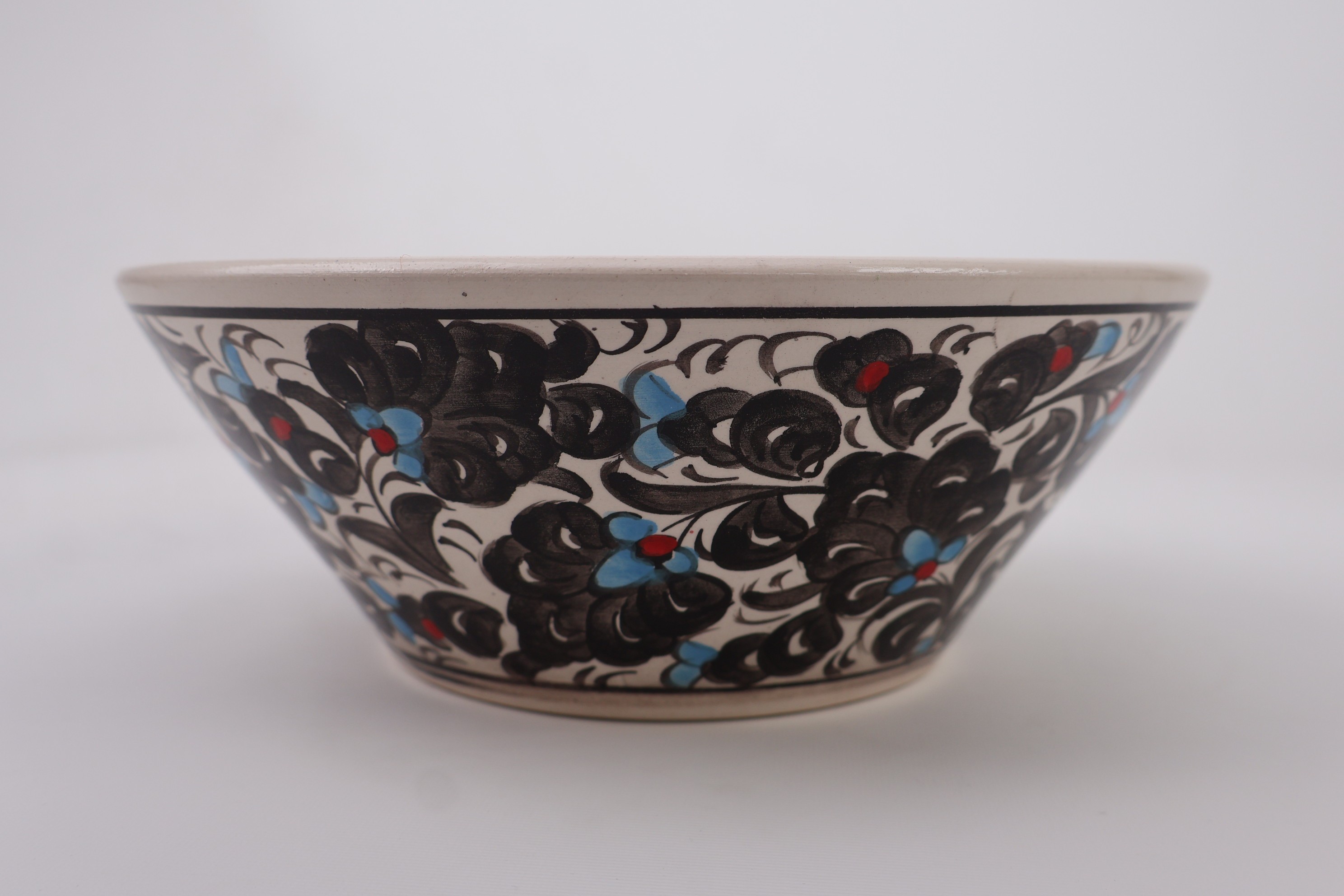 Handcrafted Bathroom Countertop Ceramic Basin - Lotus Flower - Variety of Colors - Black