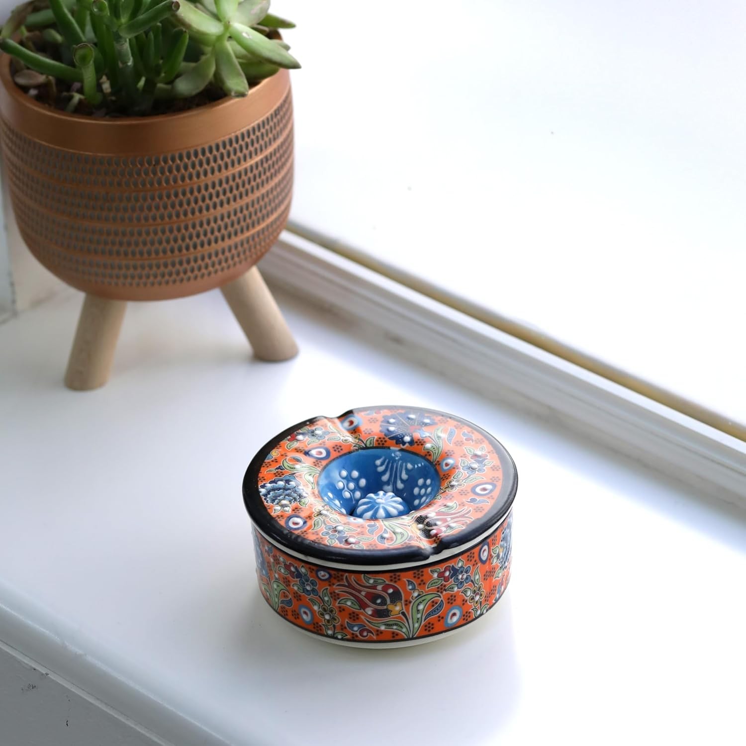 Printed Ceramic Ashtray - Assorted Colors and Floral Patterns - Orange