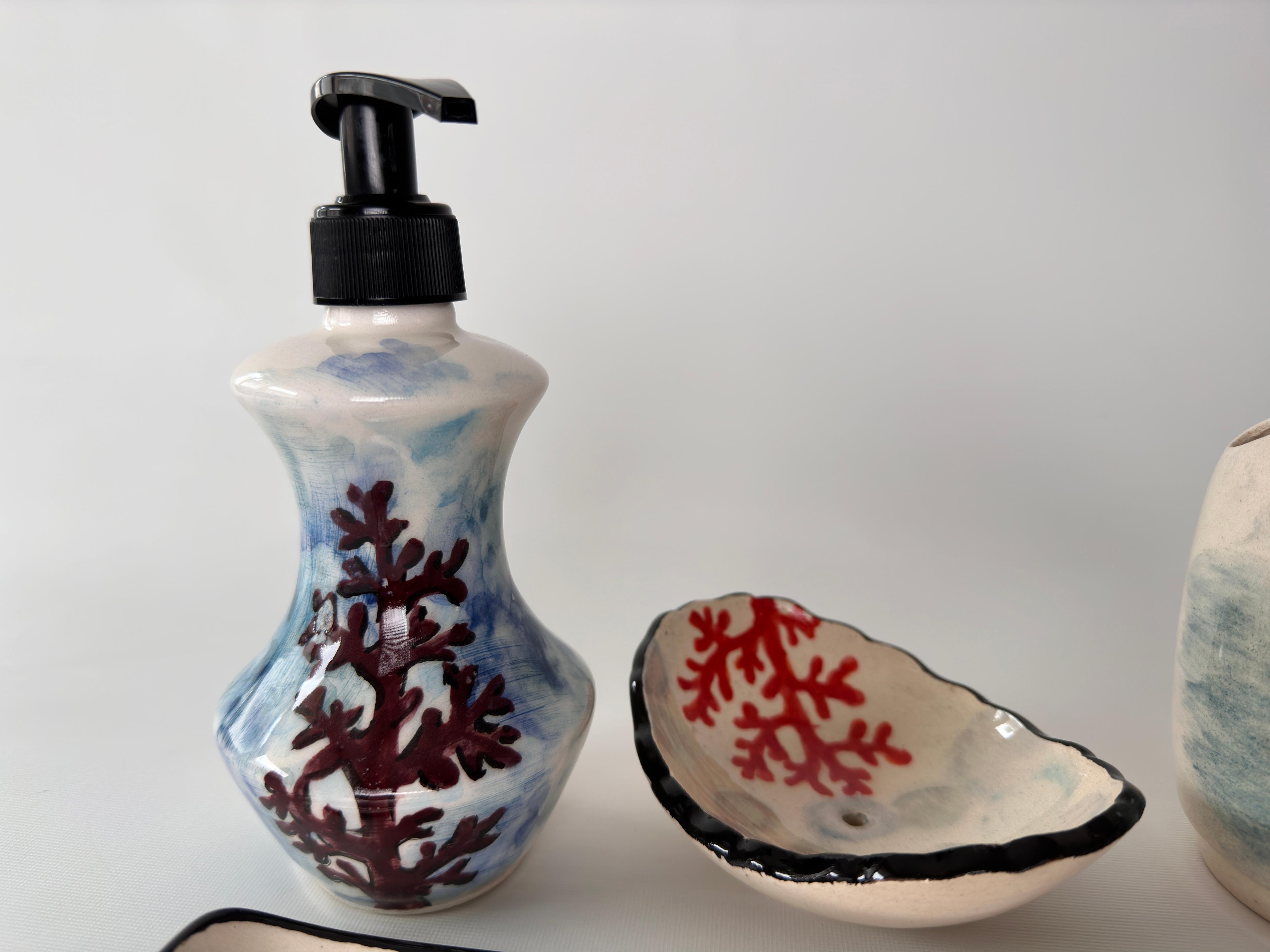 Hand Painted Ceramic Bathroom Accessory Set - Clownfish Nemo