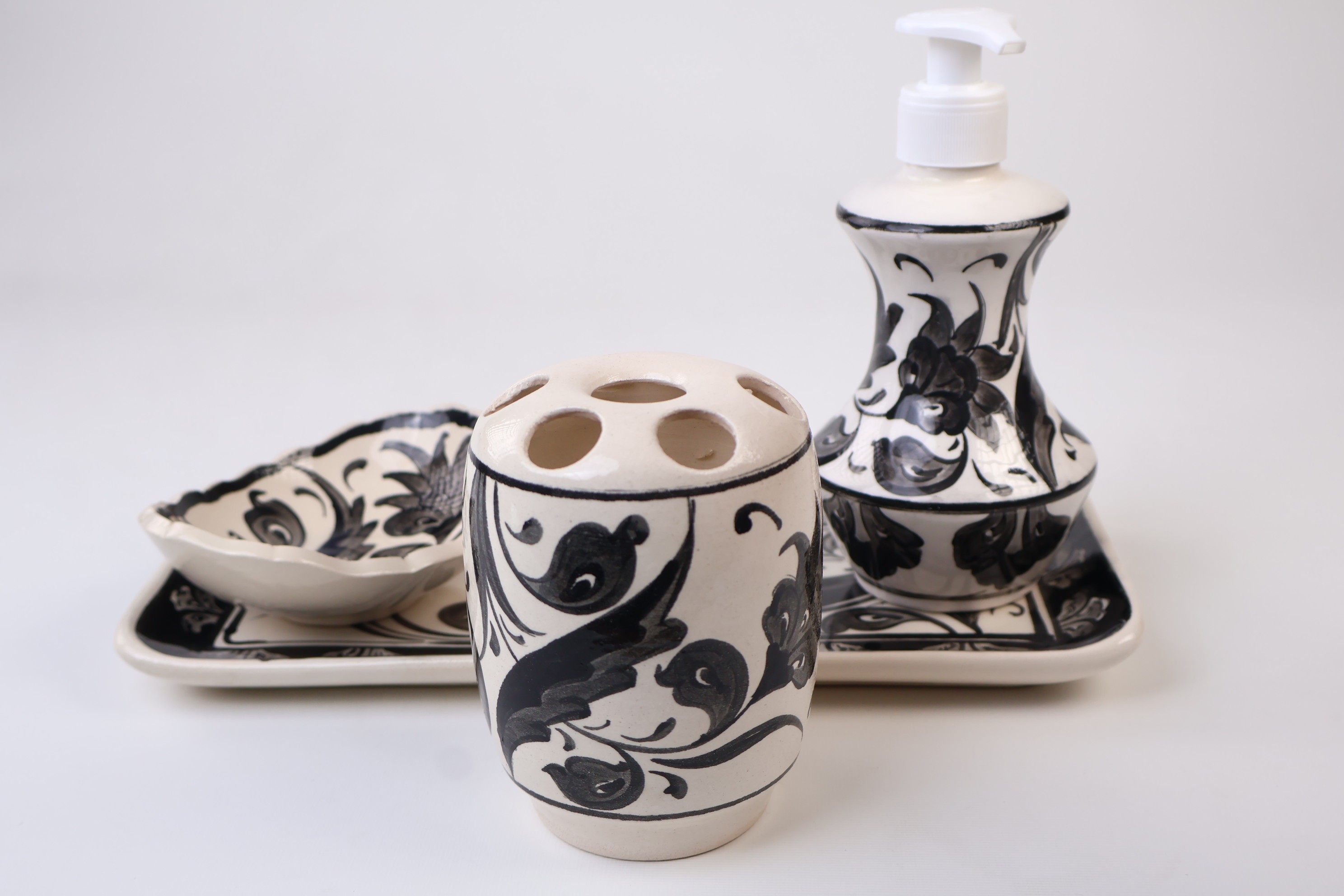 Artistic Ceramic Bathroom Accessories by Zeem Ceramic - Hand-Painted Black Leaves Perfection